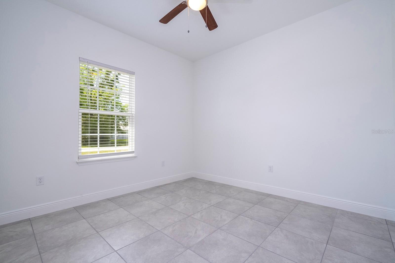 MARION OAKS UN 03 - Residential
