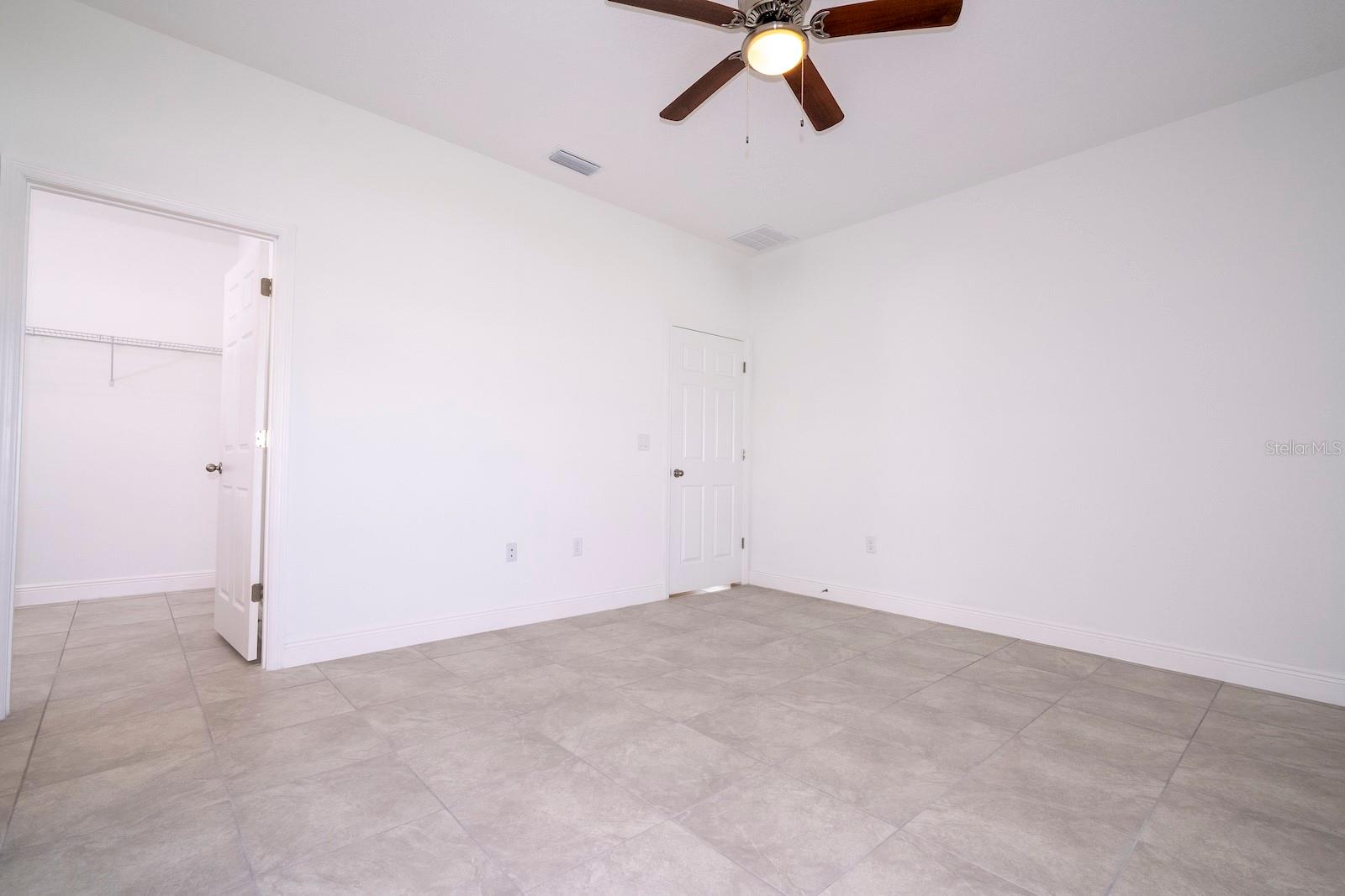 MARION OAKS UN 03 - Residential