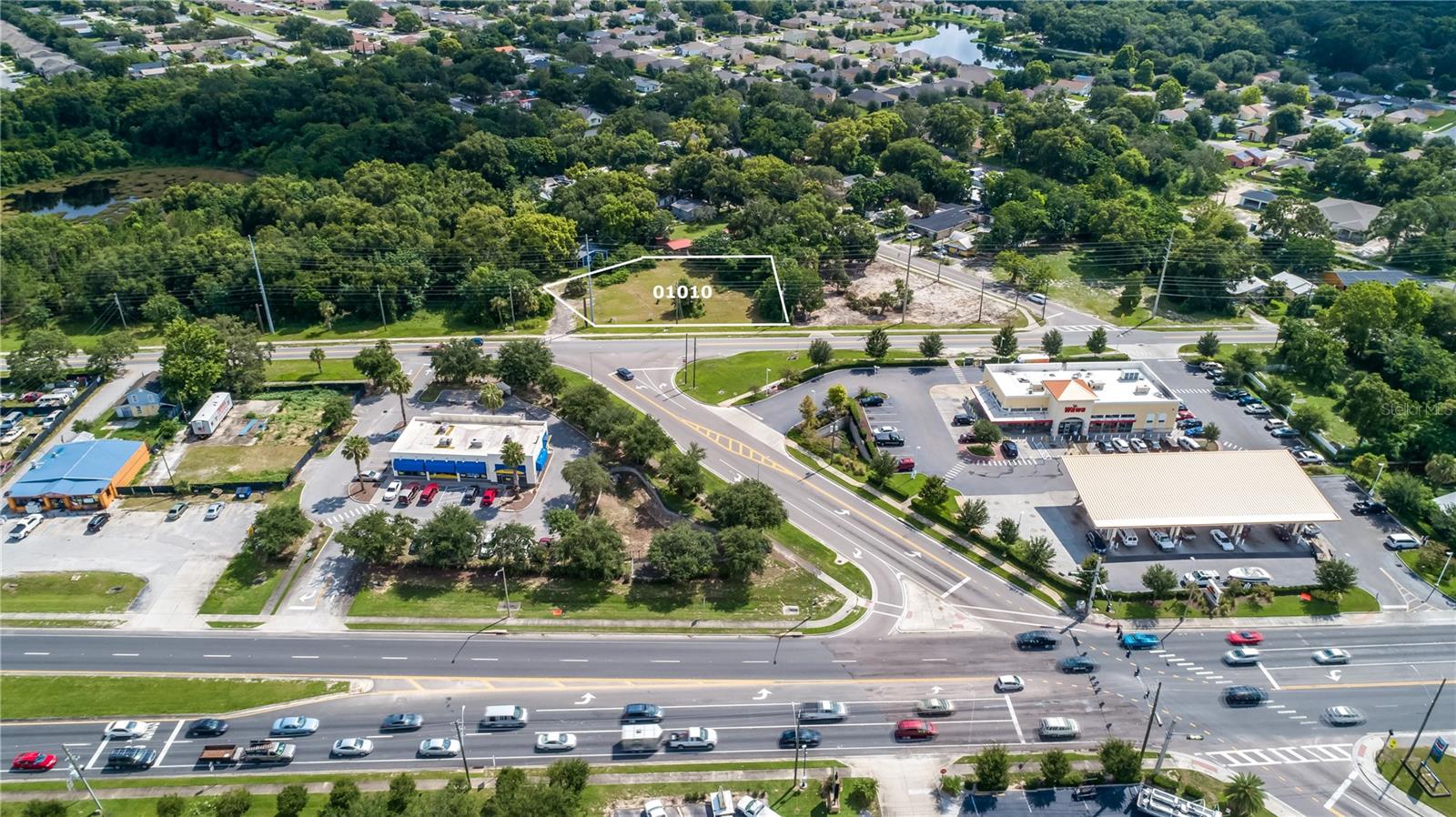 Great development Opportunity!

.59 acre commercial property is located just one block from HWY 441. and Just behind Wawa. This Parcel is on the corner of Old Dixie Hwy and Vermont Ave.

Properties ideal uses Commercial, restaurant, Office, Retail, medical services.

Apopka is one of central Florida's fastest growing cities, creating a strong demand for retail, multi family and office.

This property is just minute from Downtown Apopka and has easy access to major roadways SR414, SR429, and SR451.

The surrounding properties includes retail, Multifamily, residential development.