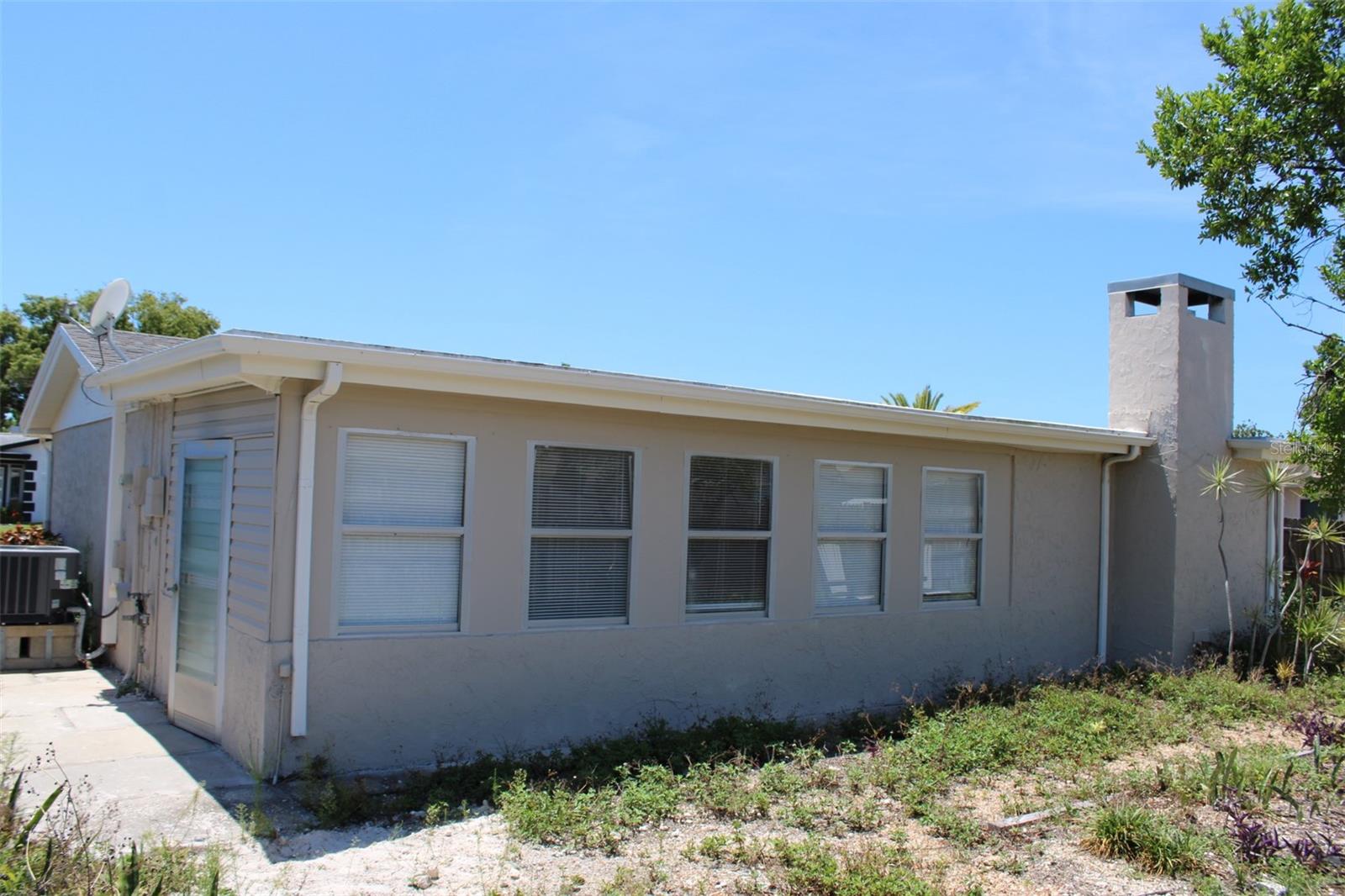 BEACON SQUARE - Residential