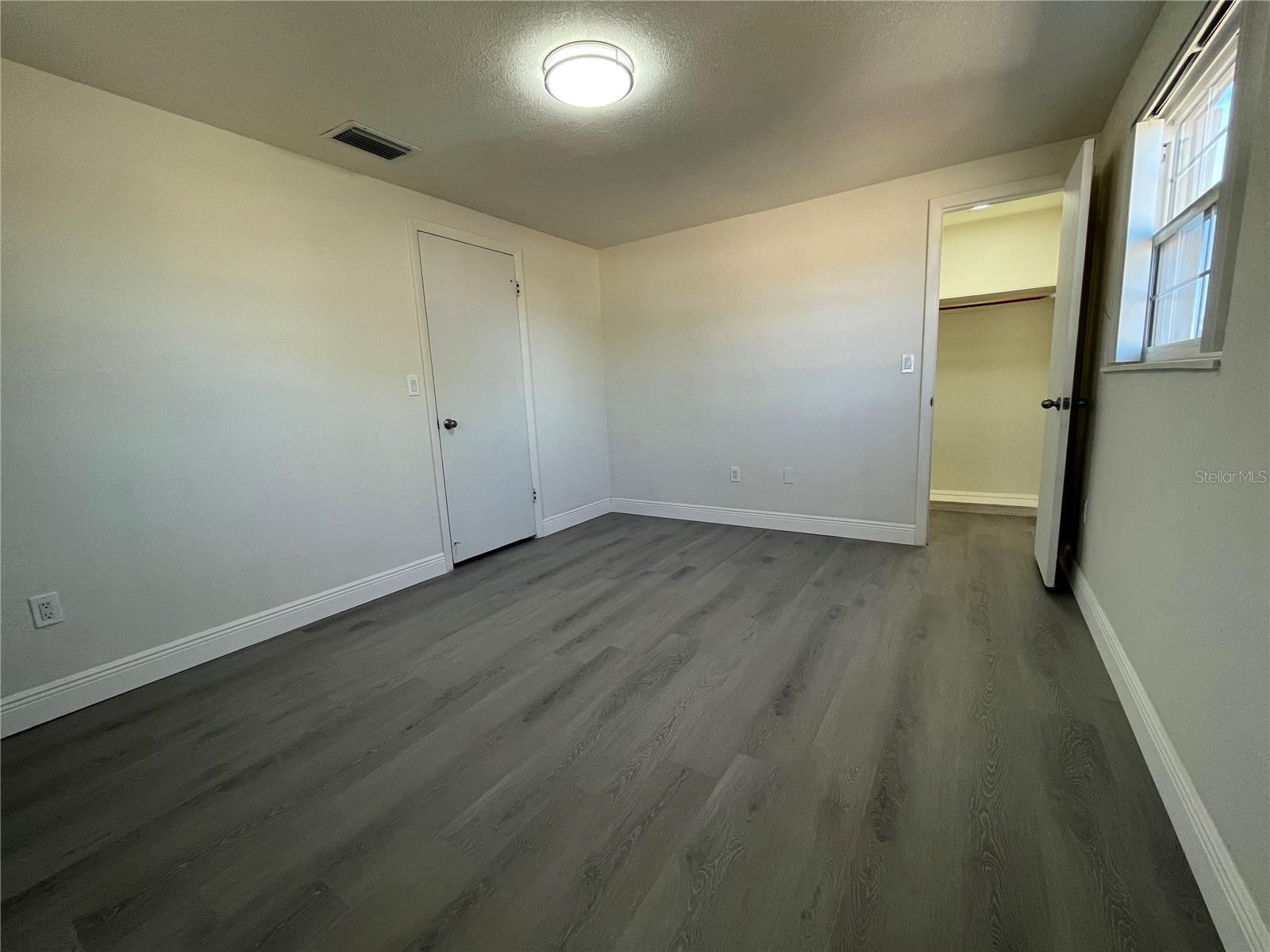 BEACON SQUARE - Residential
