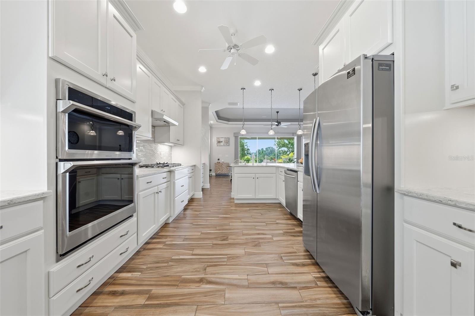 LAKES OF MOUNT DORA - Residential