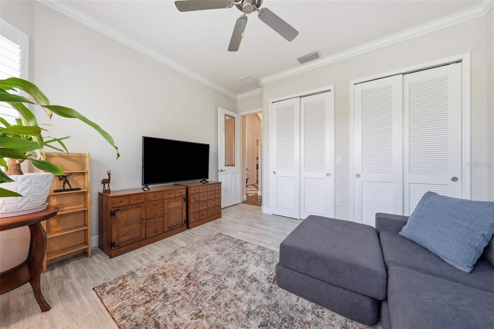 LAKES OF MOUNT DORA - Residential