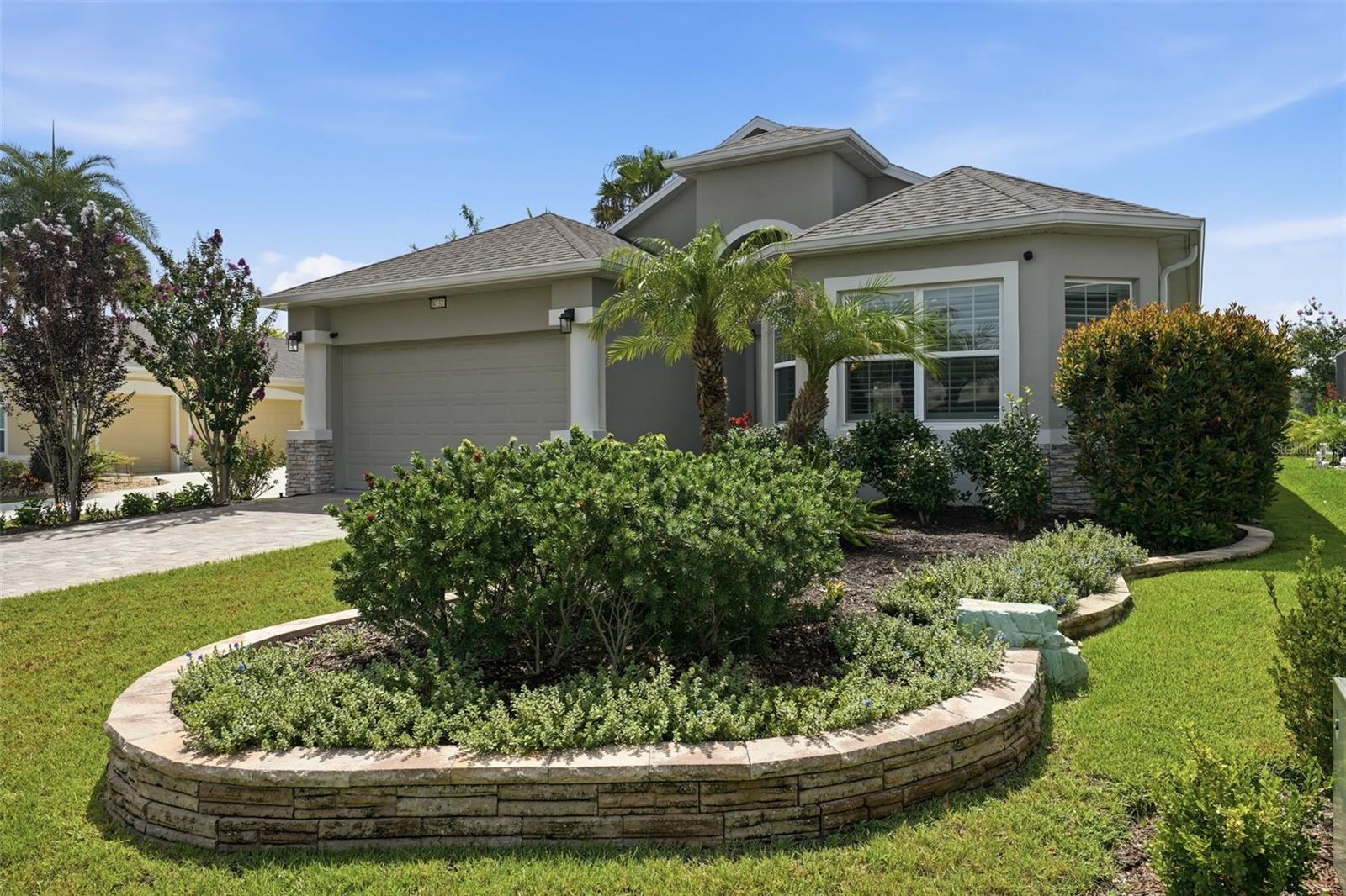 LAKES OF MOUNT DORA - Residential