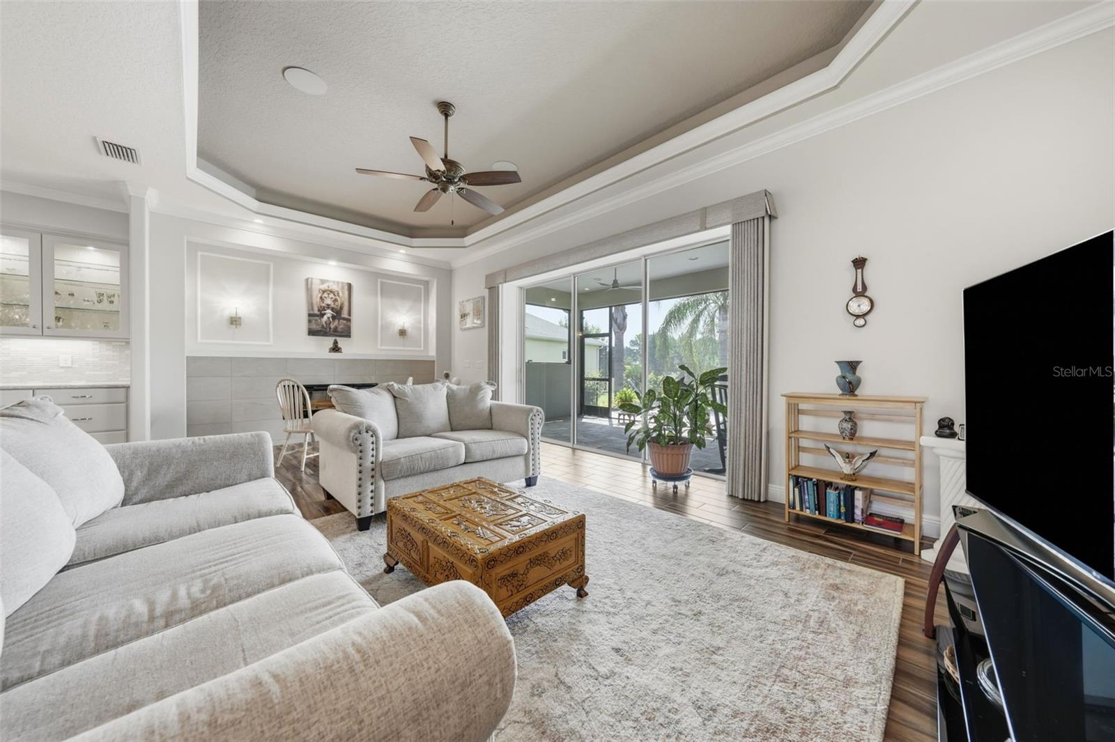 LAKES OF MOUNT DORA - Residential