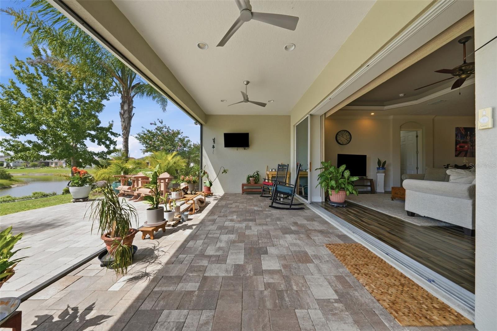 LAKES OF MOUNT DORA - Residential