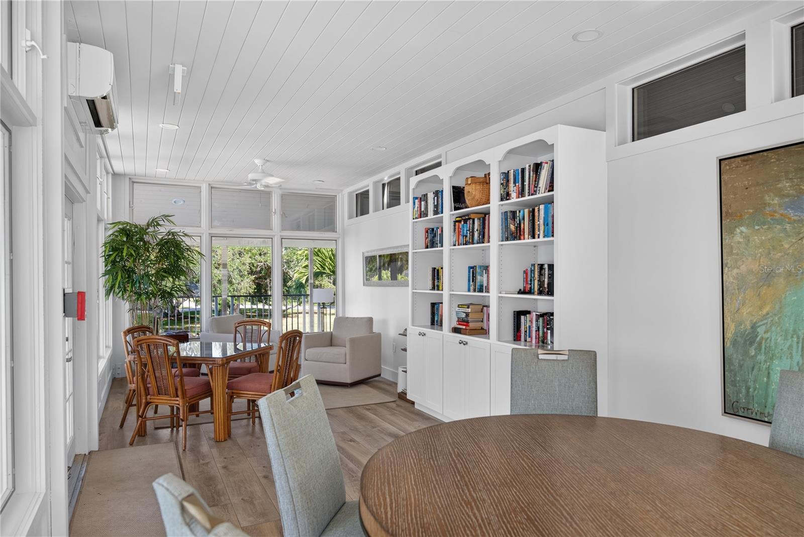 TIDY ISLAND PH II - Residential