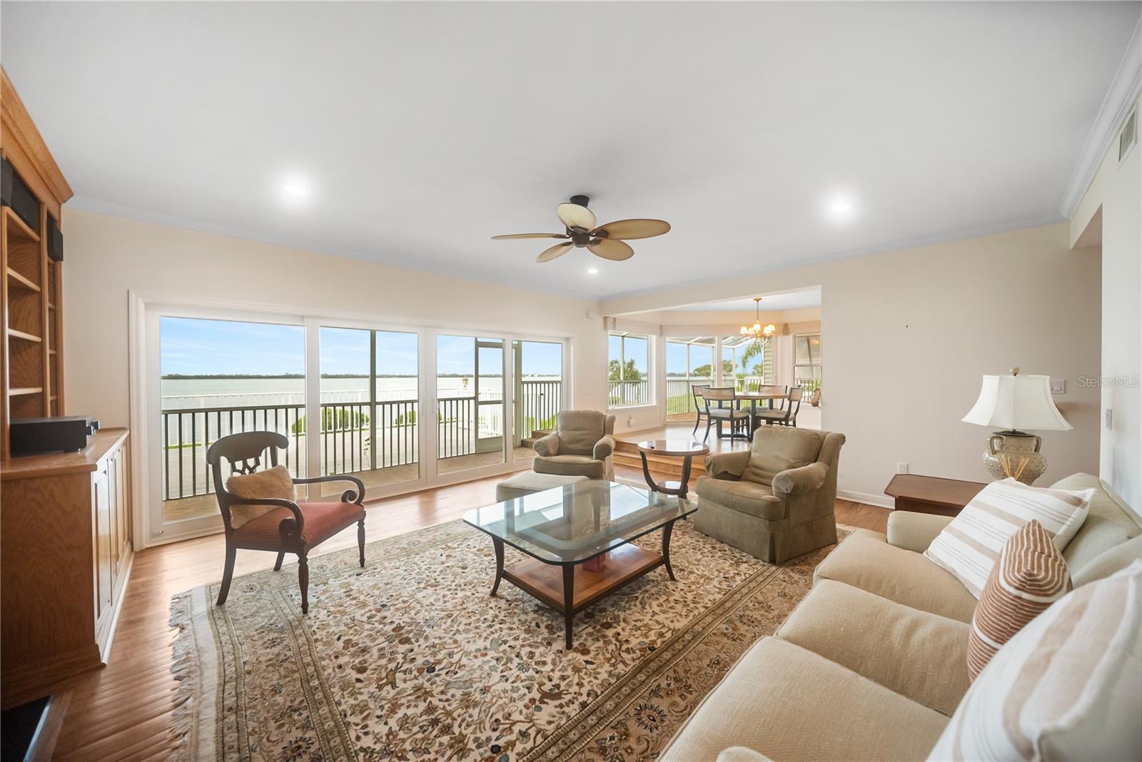 TIDY ISLAND PH II - Residential