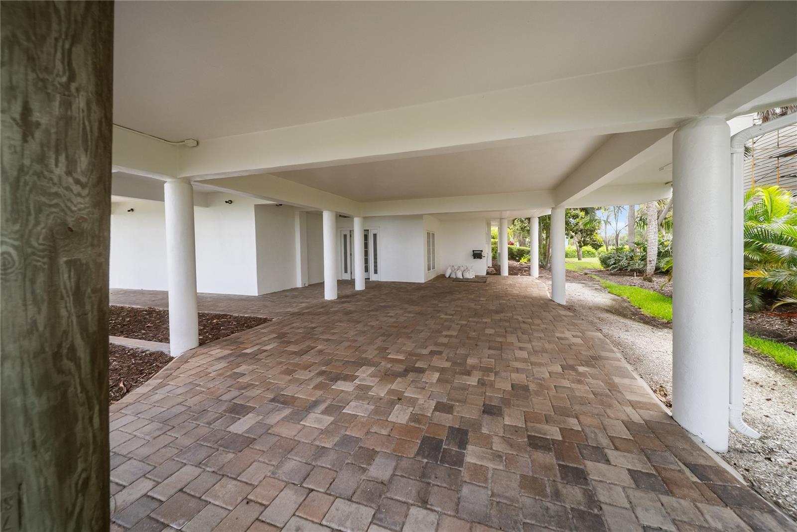TIDY ISLAND PH II - Residential