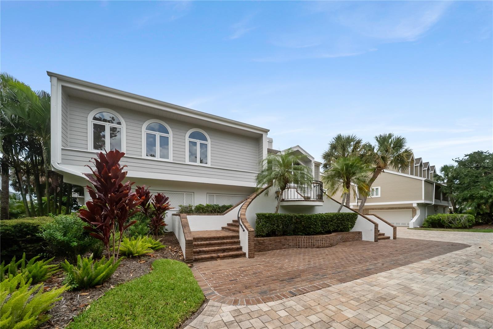 TIDY ISLAND PH II - Residential