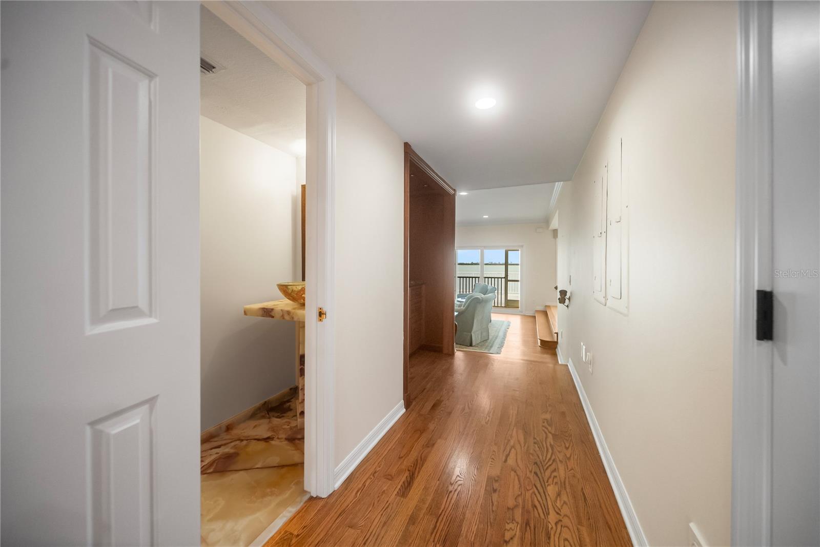 TIDY ISLAND PH II - Residential