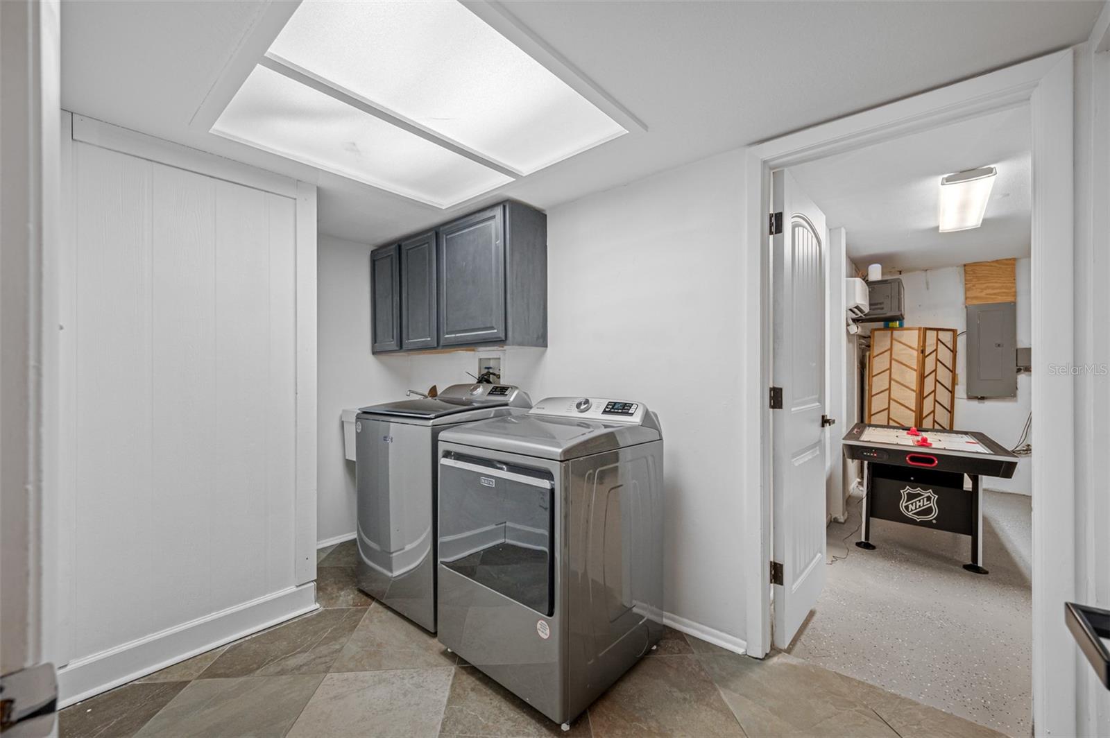 PINELLAS GROVES - Residential