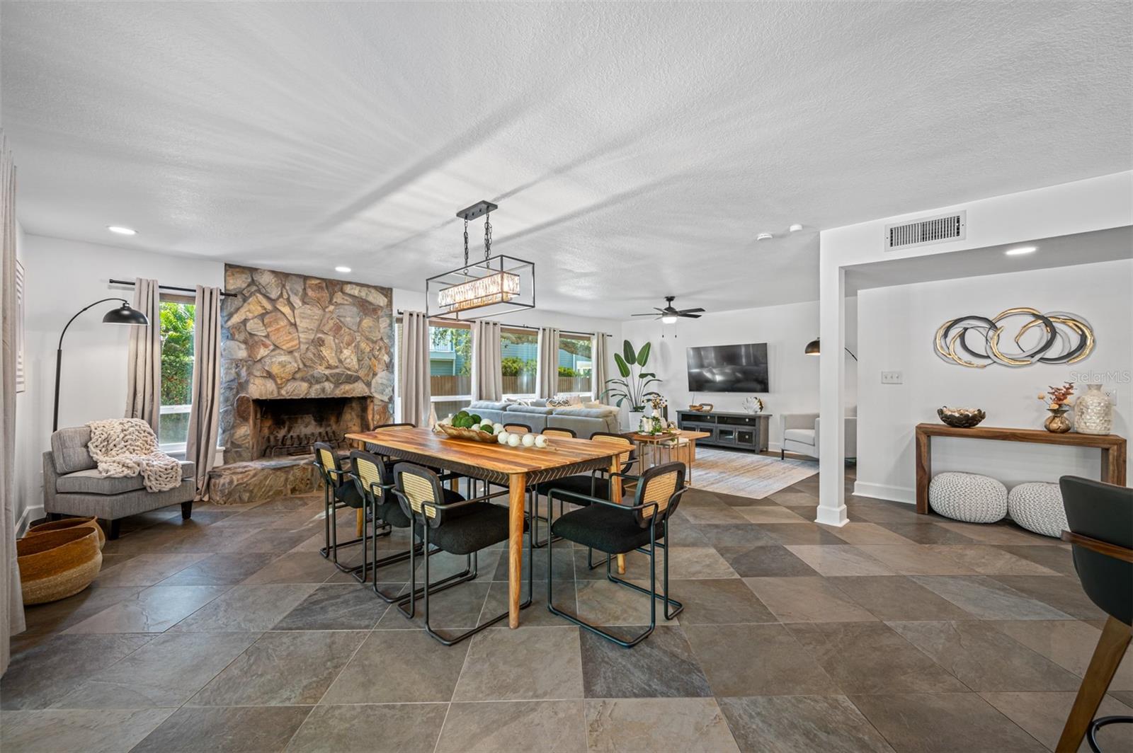 PINELLAS GROVES - Residential
