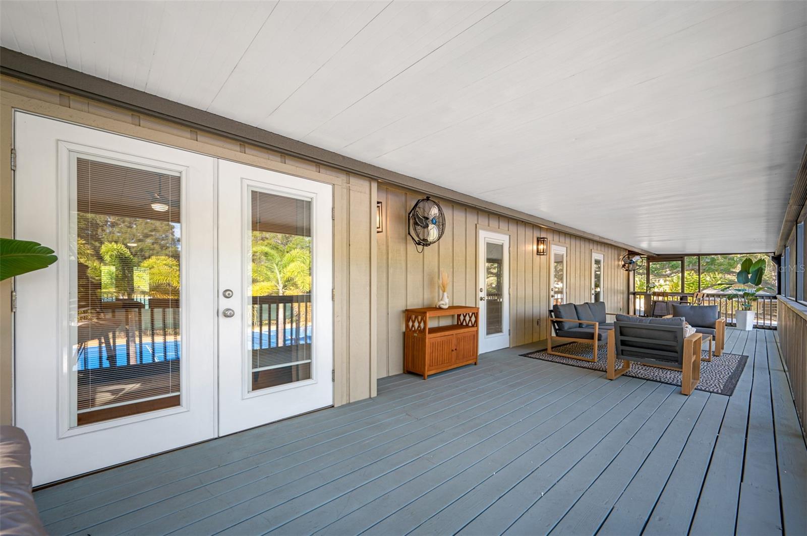 PINELLAS GROVES - Residential