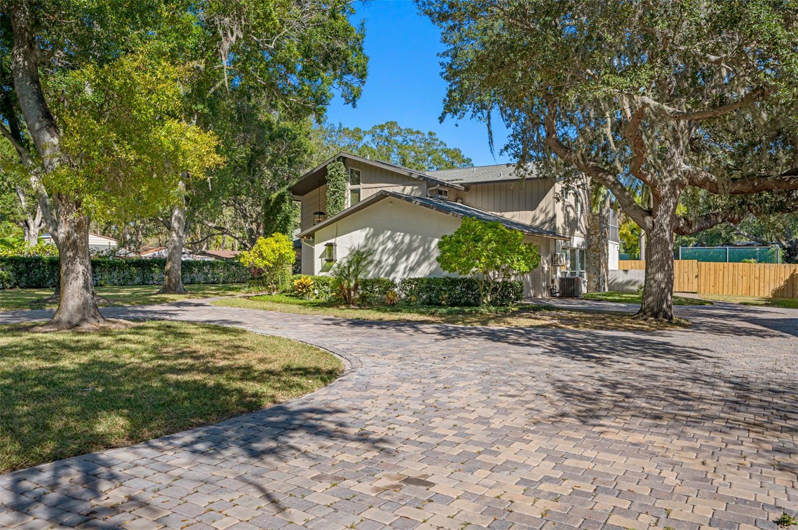 PINELLAS GROVES - Residential