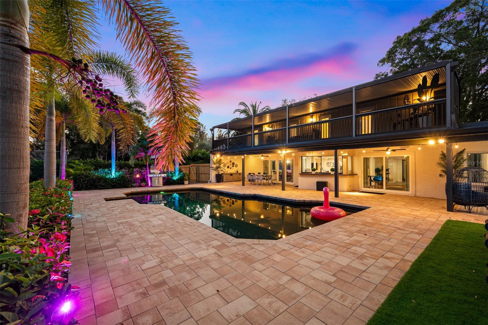 PINELLAS GROVES - Residential