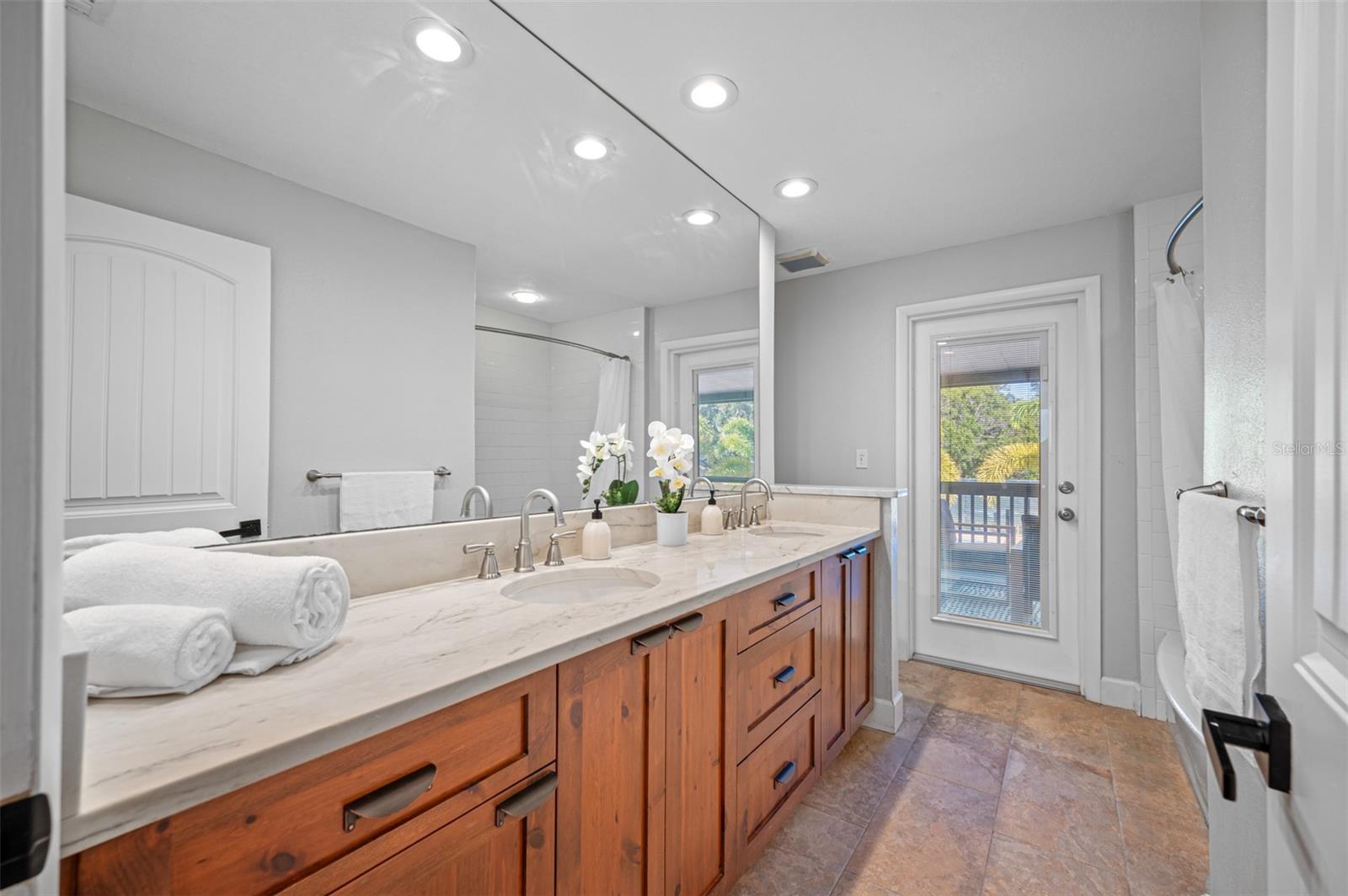 PINELLAS GROVES - Residential