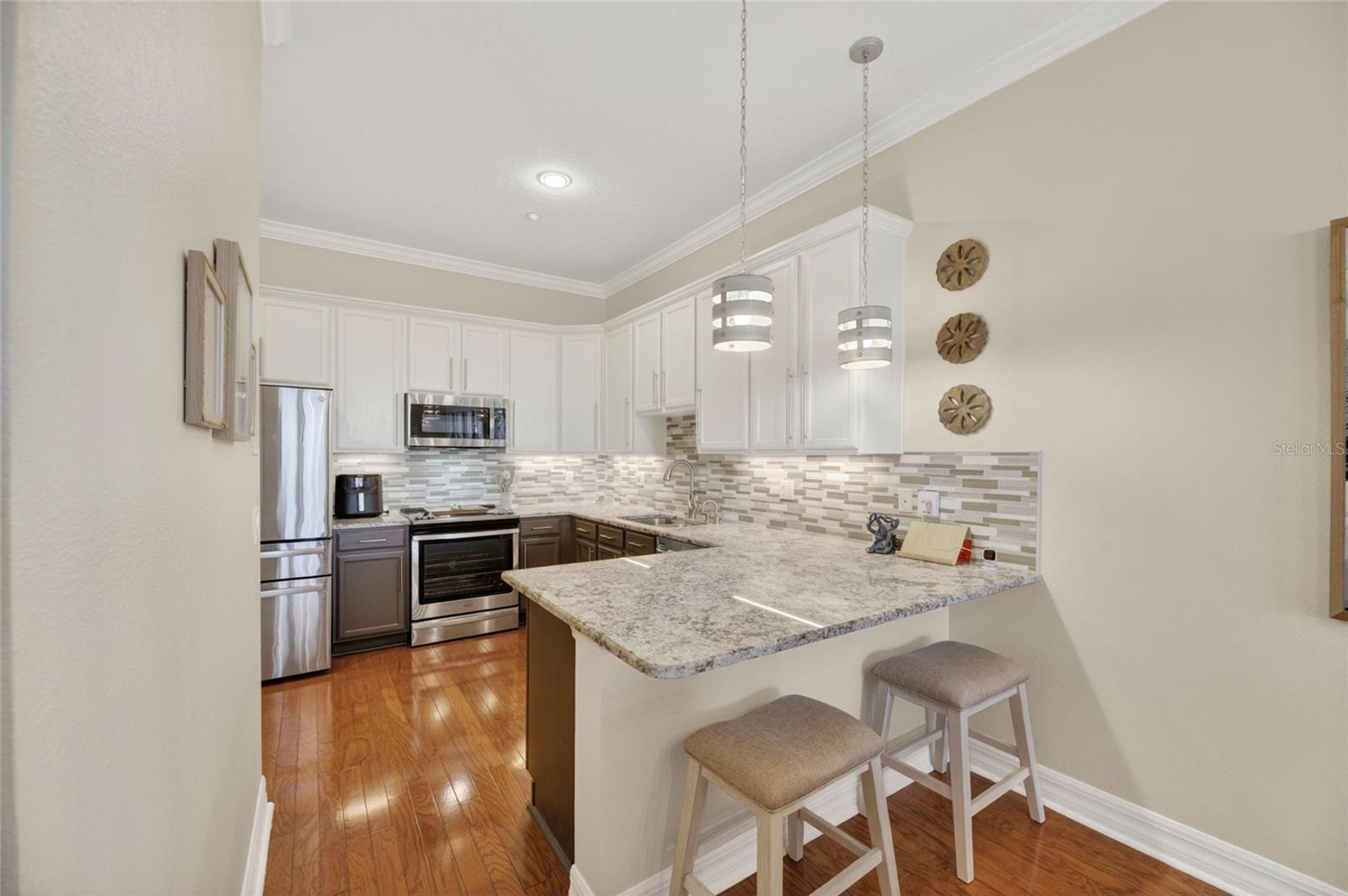 BRISA DEL MAR TWNHMS - Residential
