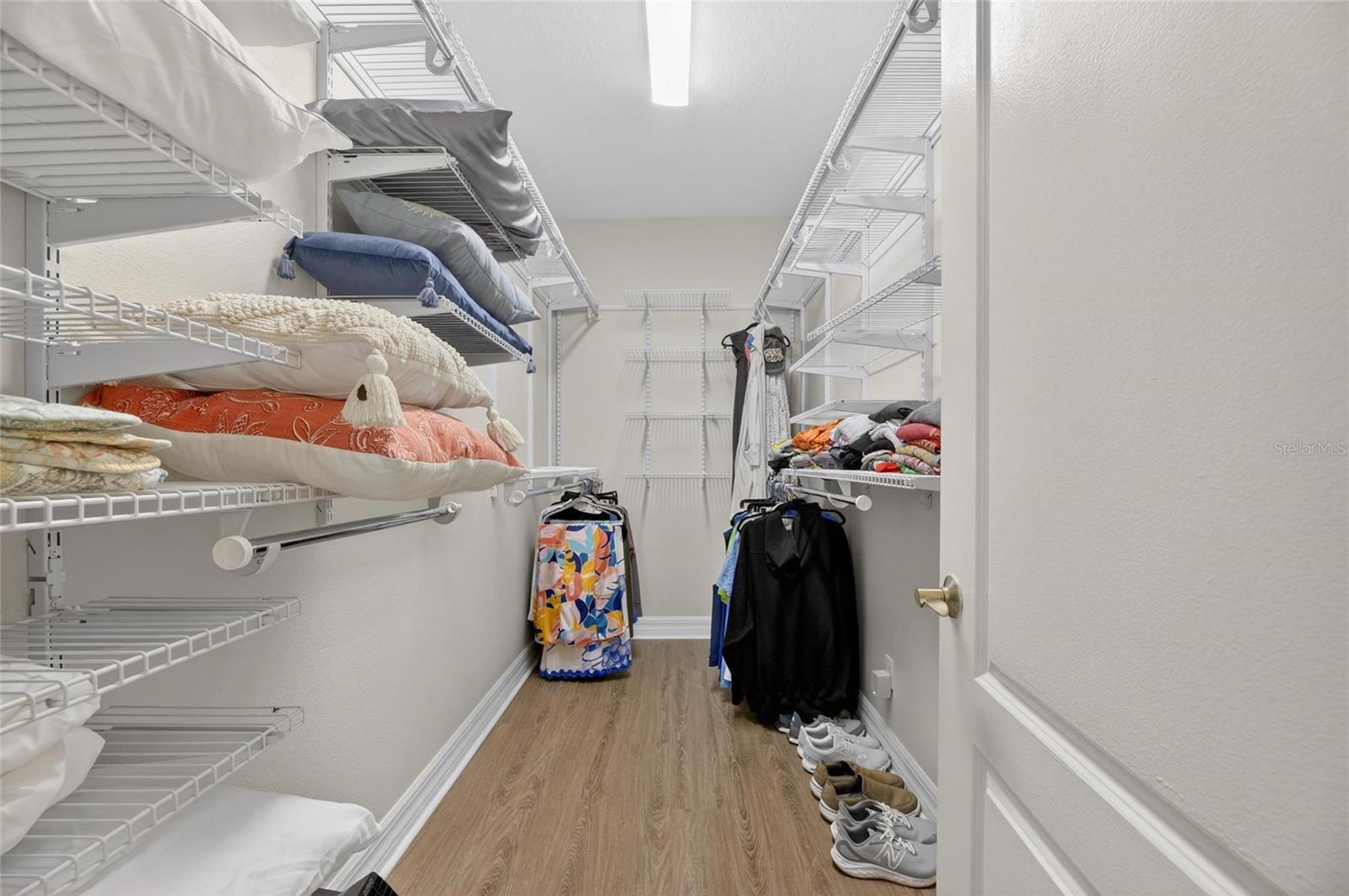 BRISA DEL MAR TWNHMS - Residential