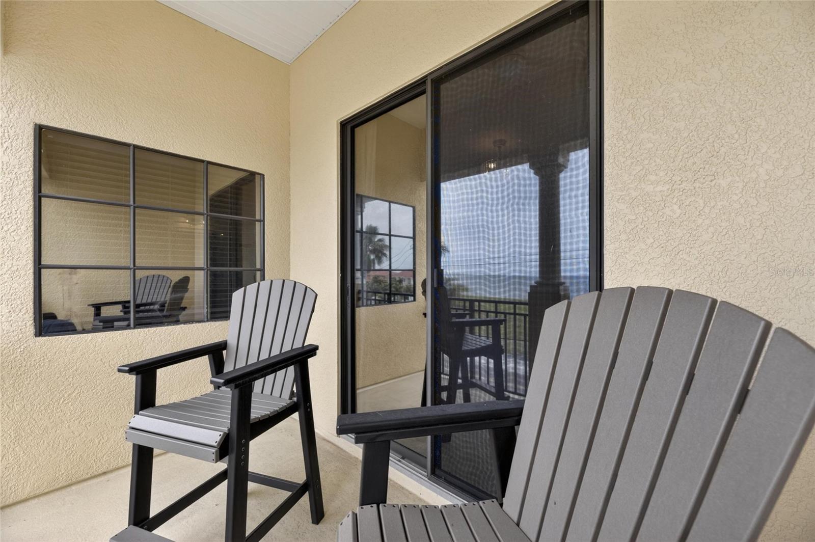 BRISA DEL MAR TWNHMS - Residential