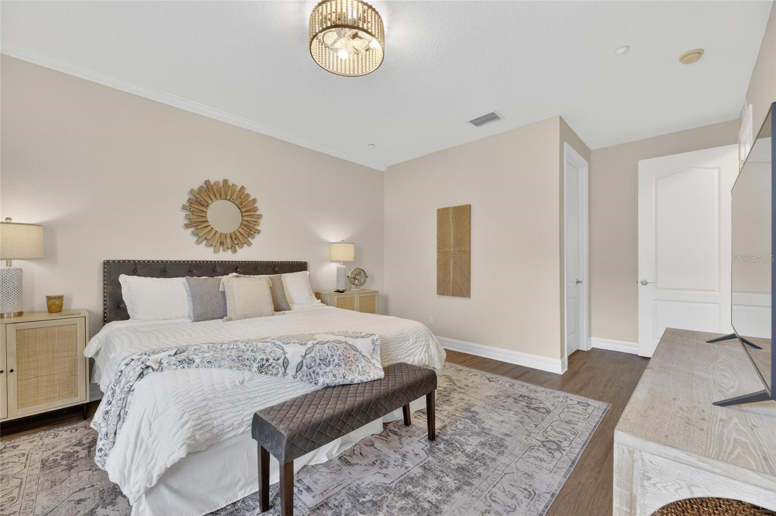 BRISA DEL MAR TWNHMS - Residential
