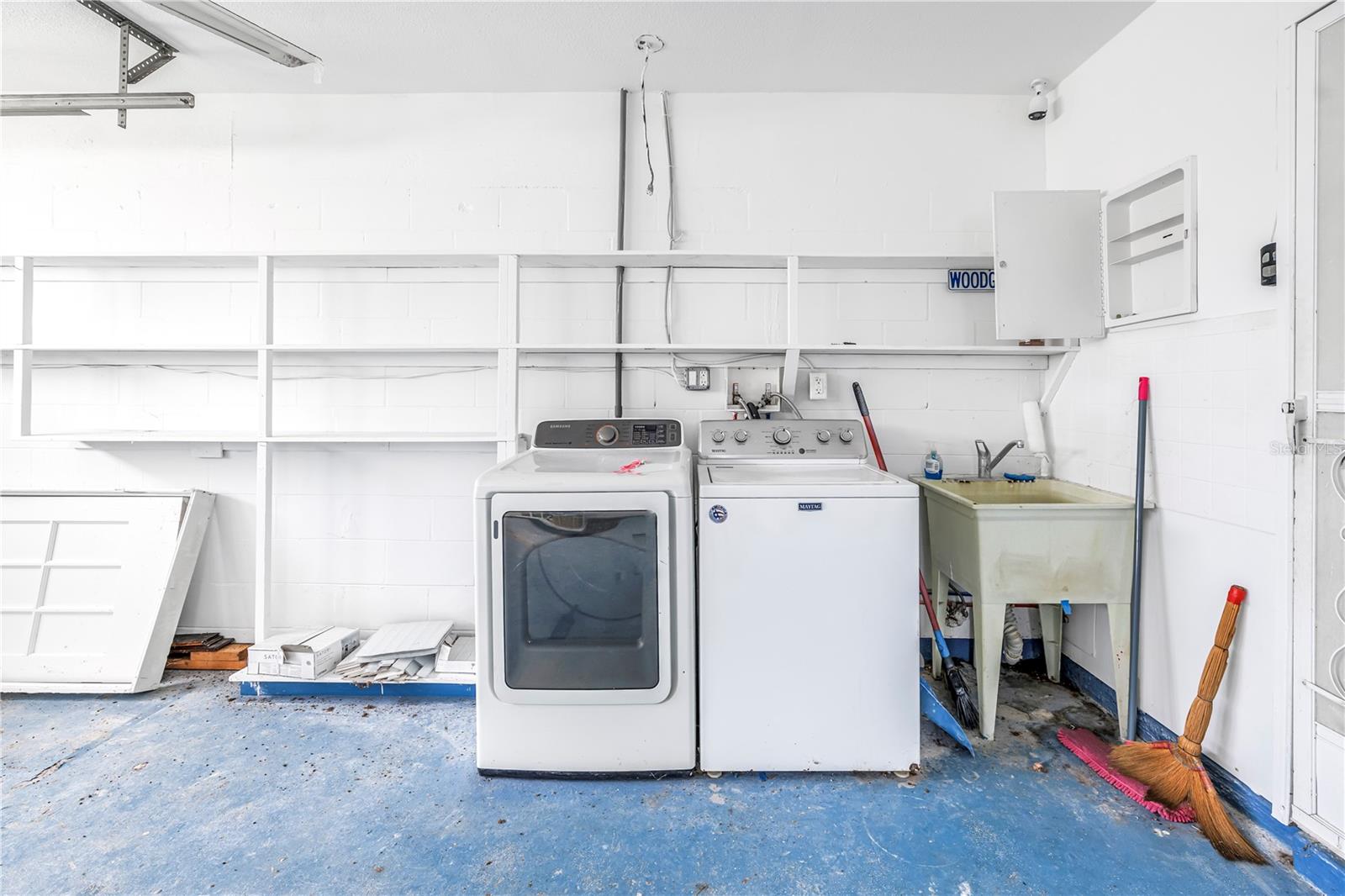 COUNTRYSIDE TR 6 REP - Residential Lease