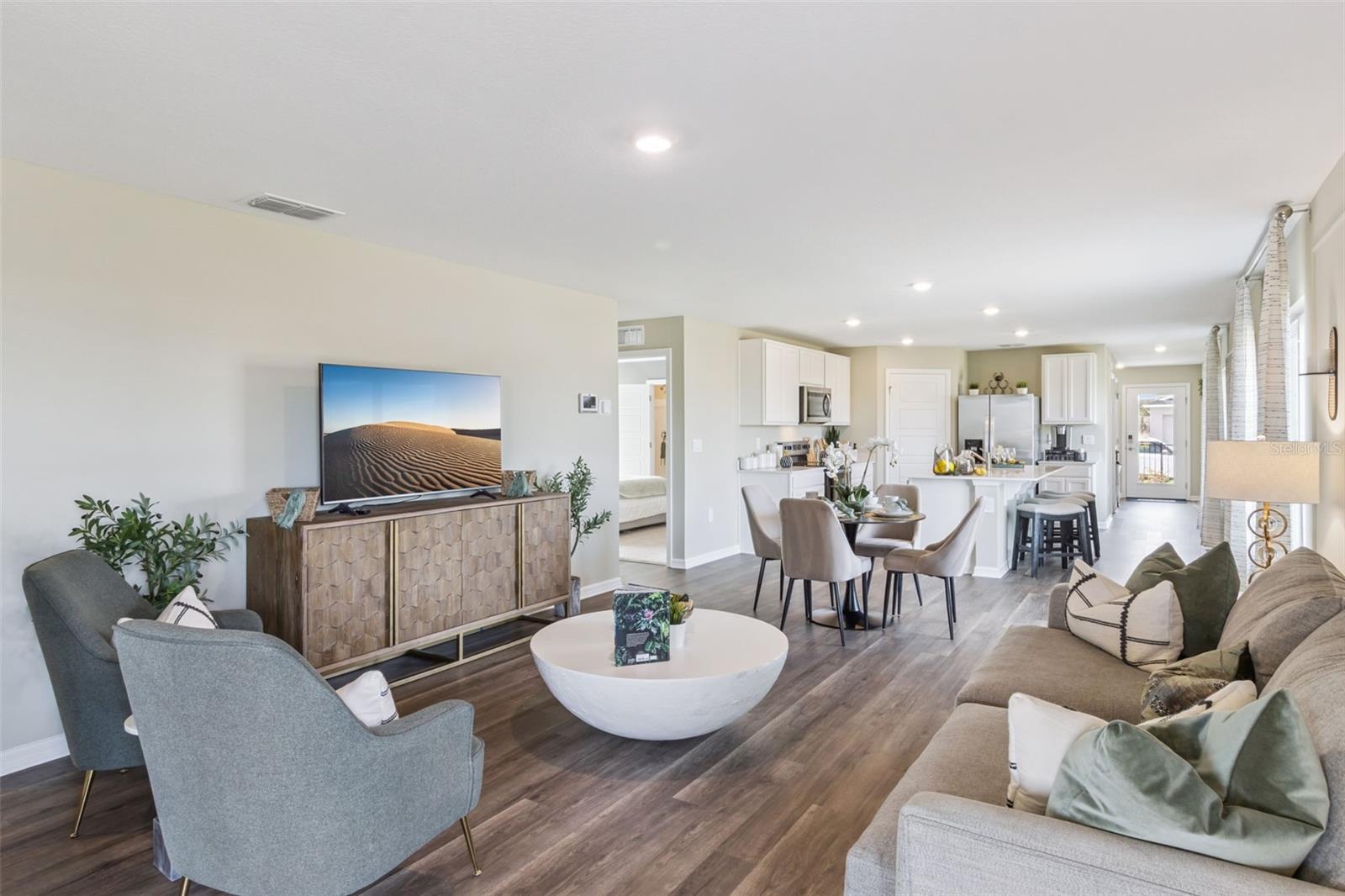 HAWTHORNE RANCH - Residential