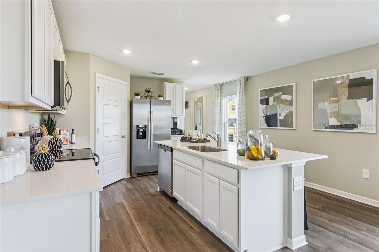 HAWTHORNE RANCH - Residential