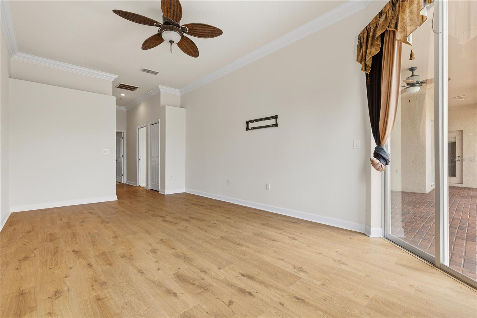 GROVES PH 01A - Residential