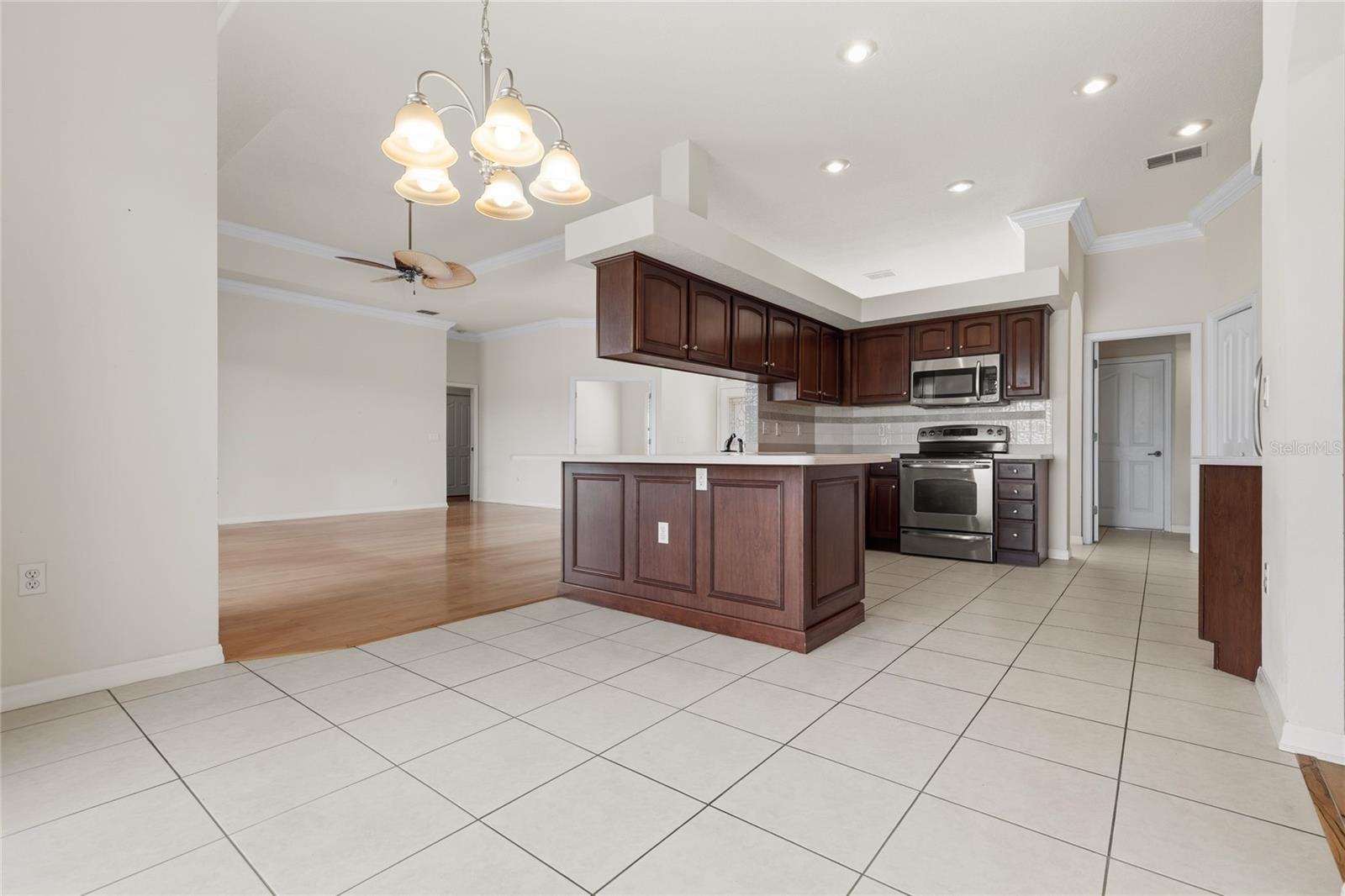 GROVES PH 01A - Residential