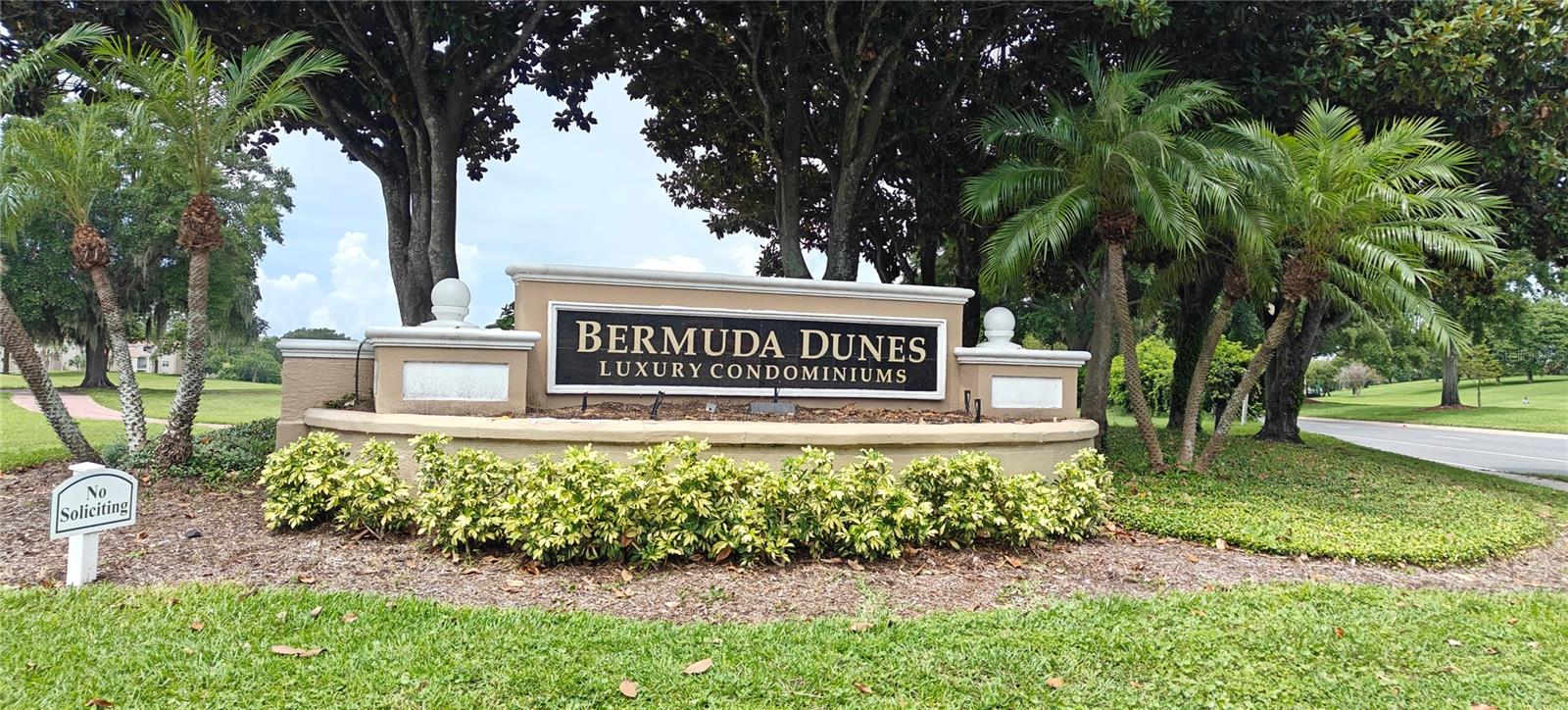 BERMUDA DUNES PRIVATE RESIDENCES CONDO - Residential
