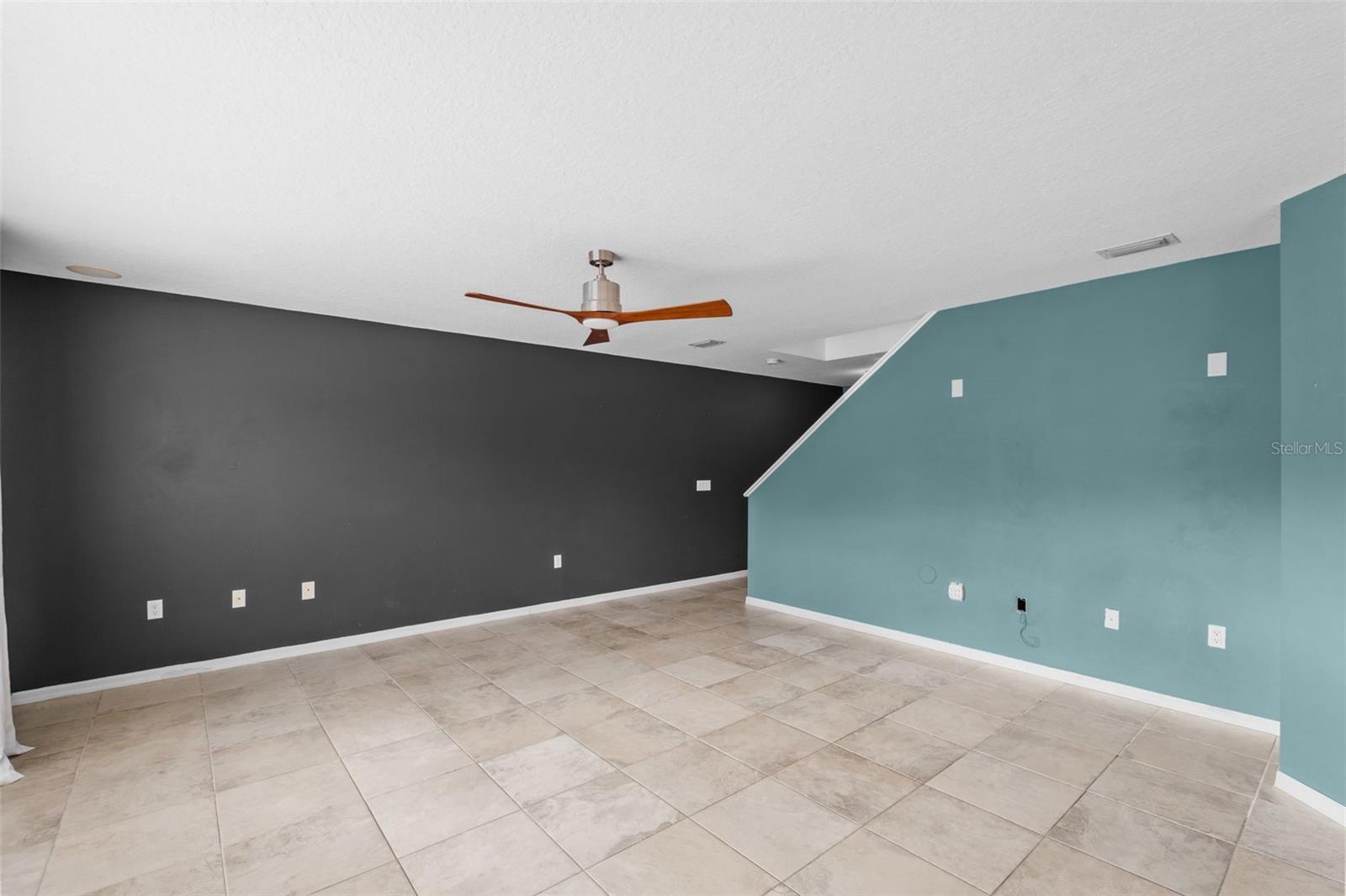 MANGO GROVES UNIT 2 - Residential