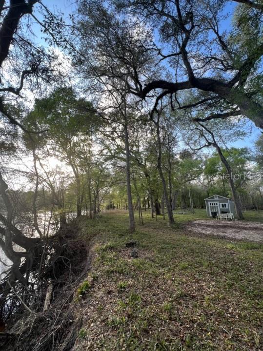 SUWANNEE LANDING SUB - Land