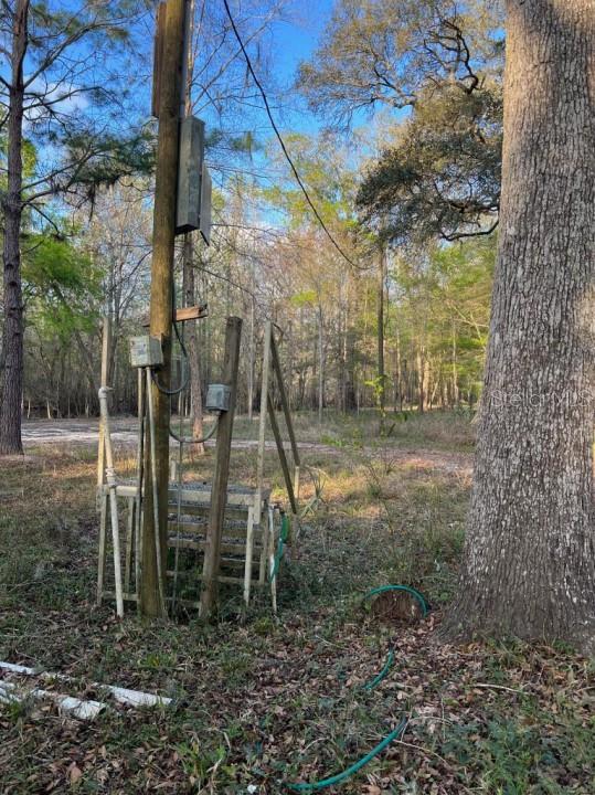 SUWANNEE LANDING SUB - Land