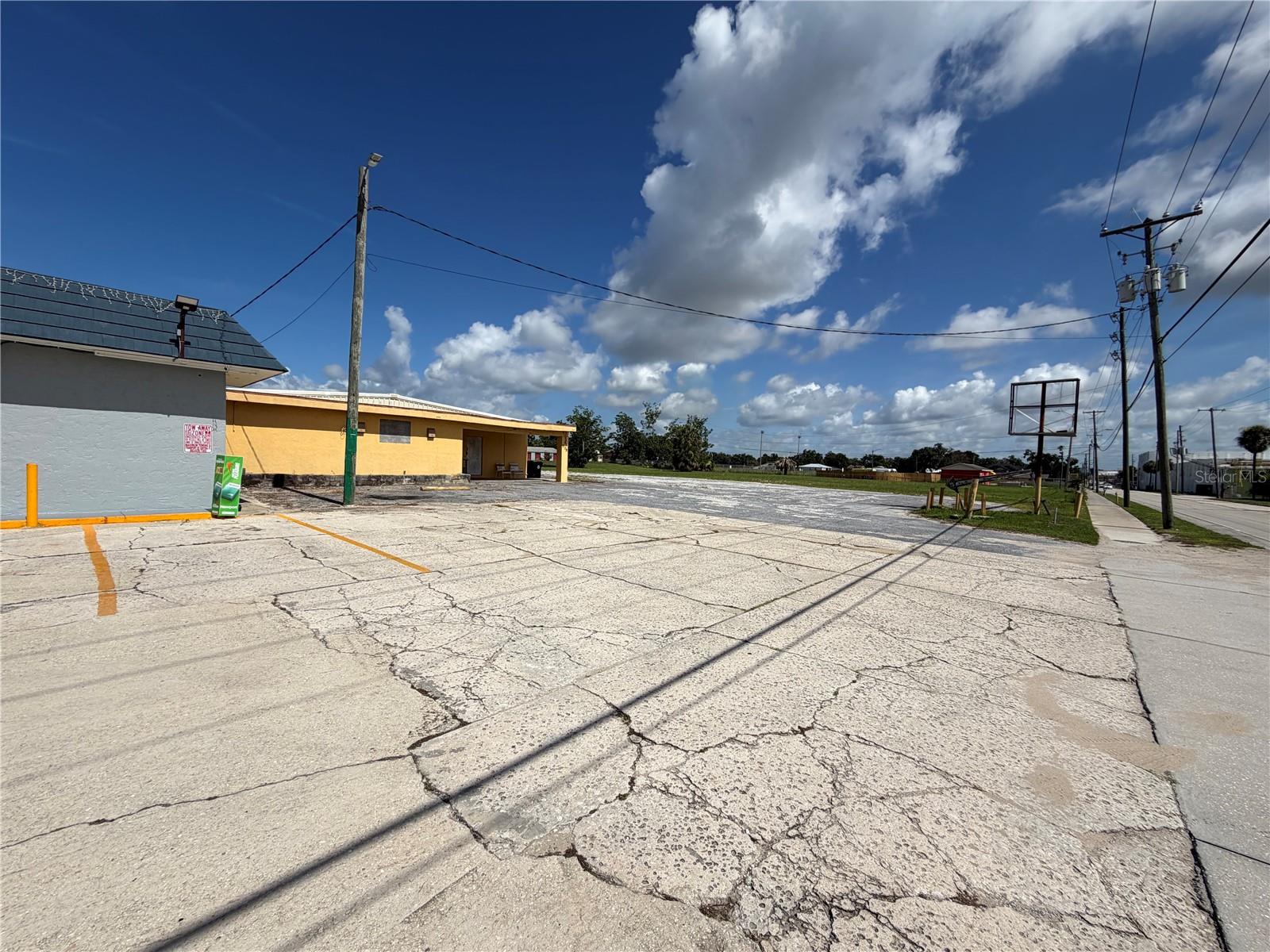 DAVIS E N RESUB - Commercial Sale