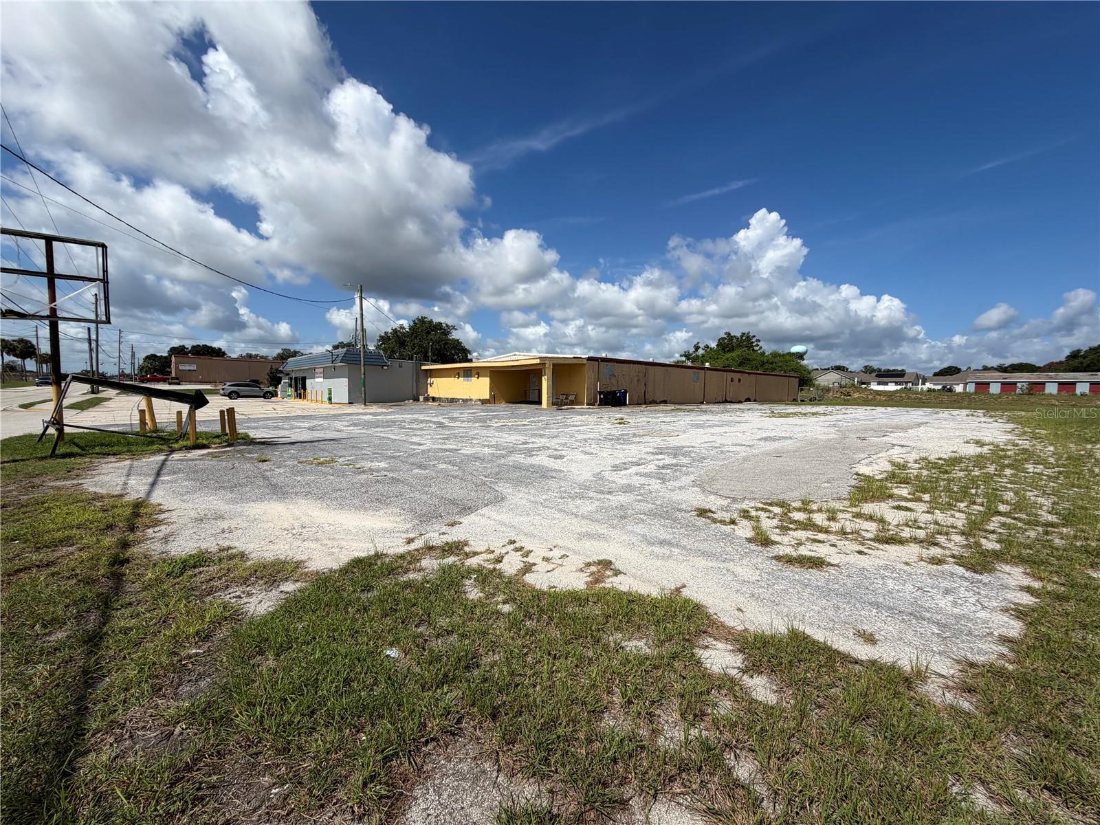 DAVIS E N RESUB - Commercial Sale