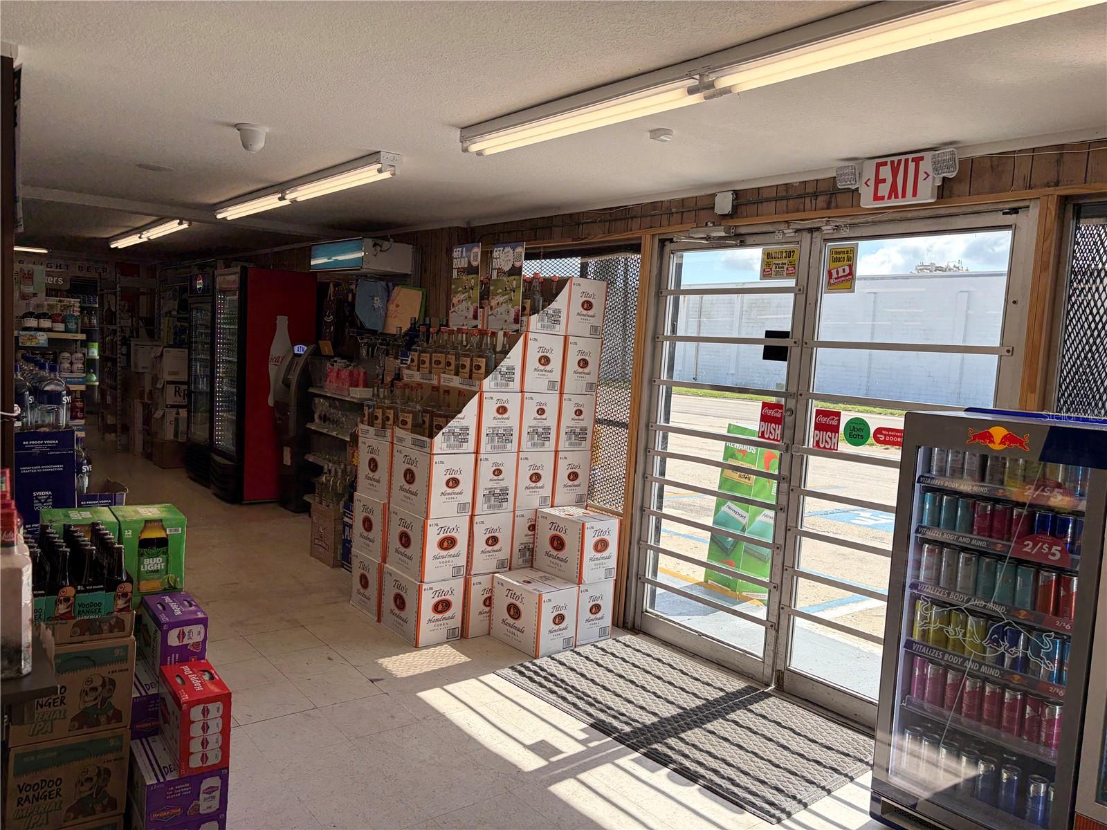 DAVIS E N RESUB - Commercial Sale