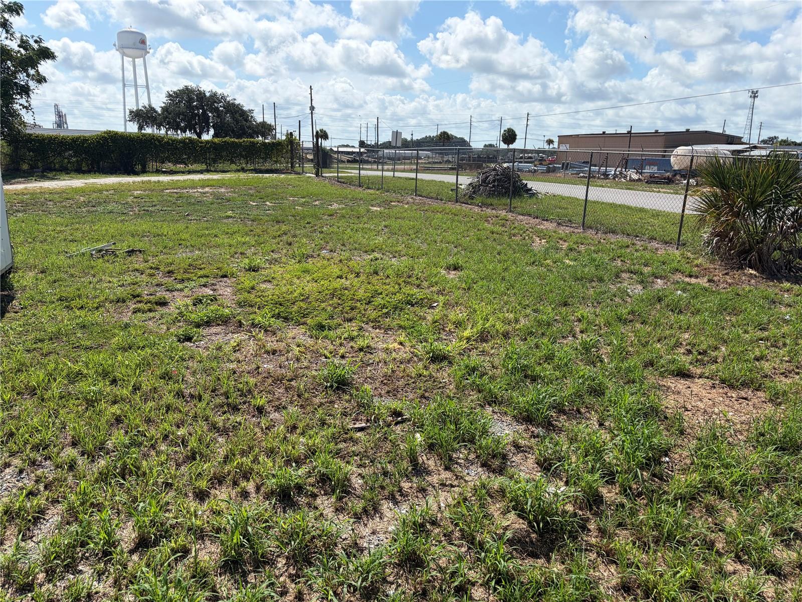 DAVIS E N RESUB - Commercial Sale
