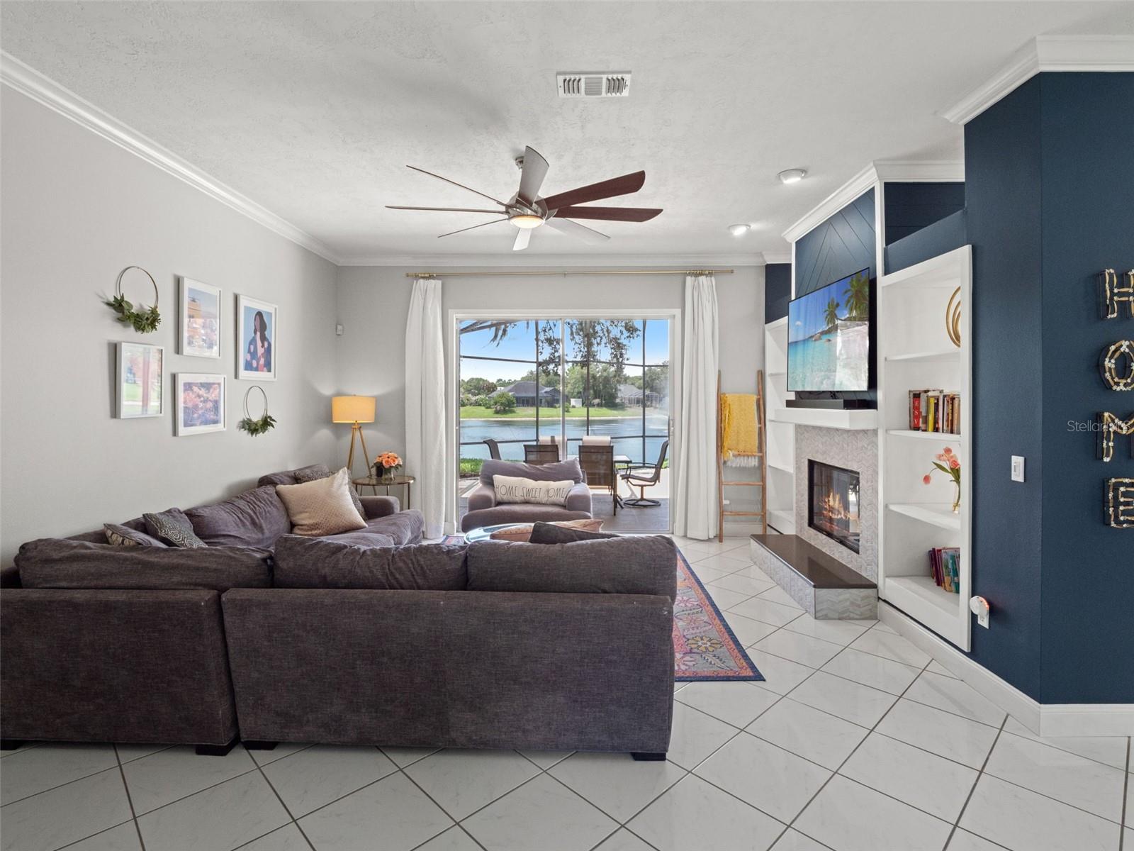 HUNTERS STAND AT CARILLON - Residential