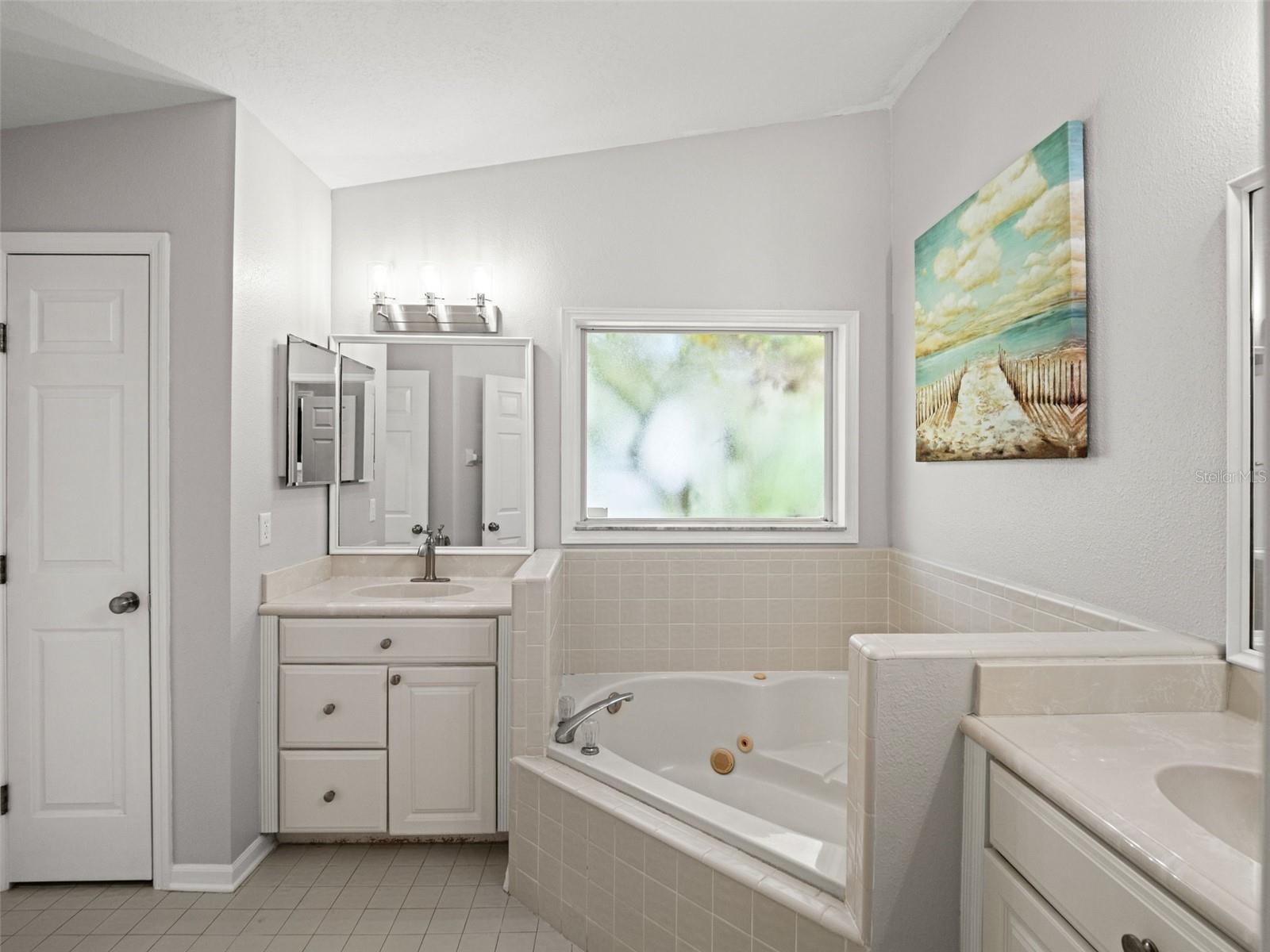 HUNTERS STAND AT CARILLON - Residential