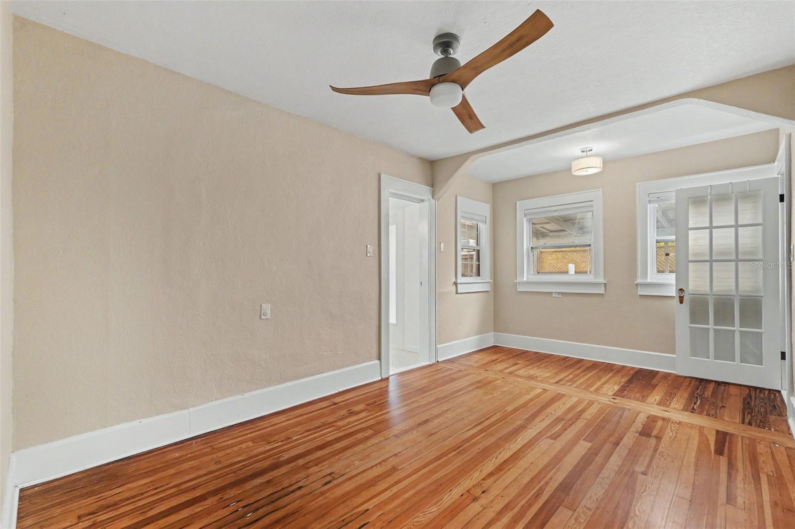 SPRING HILL REV - Residential