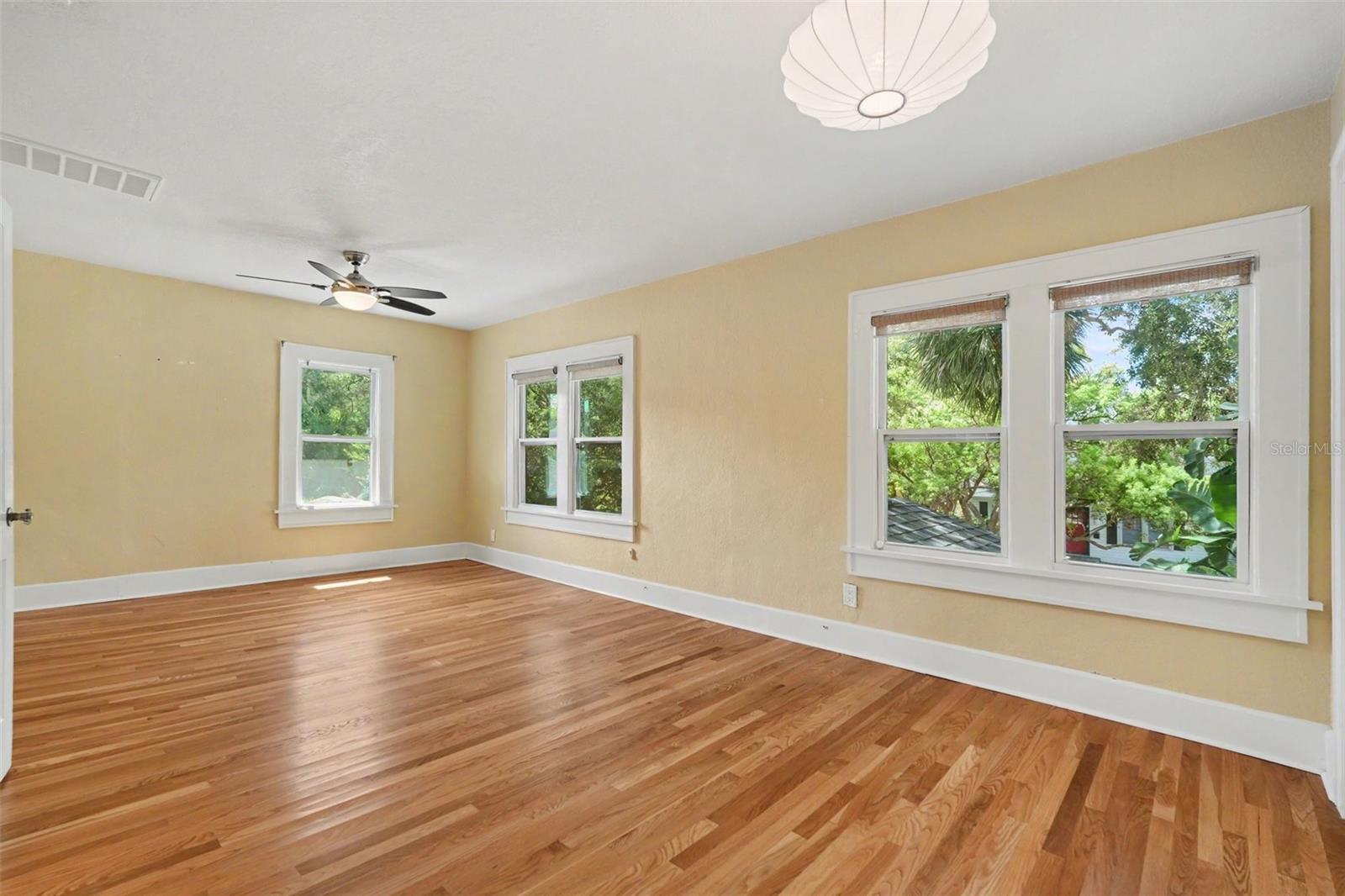 SPRING HILL REV - Residential