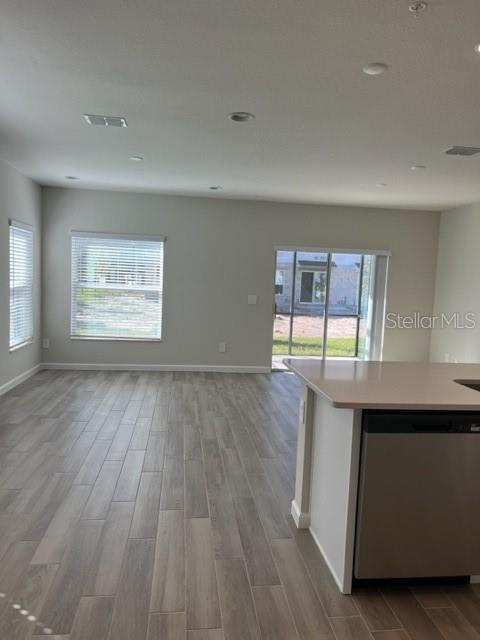 TOWNS AT LAKE MONROE COMMONS - Residential Lease