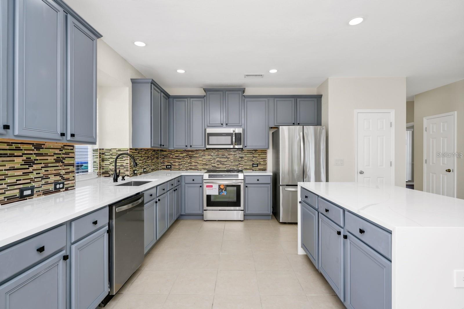 HUNTERS CREEK TR 130 PHASE 1 - Residential