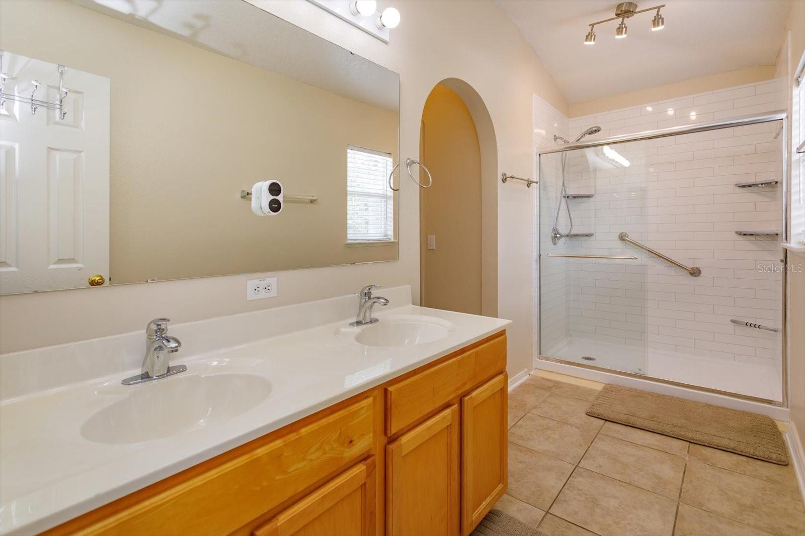 GROVELAND MARINA DEL REY PH 01 - Residential