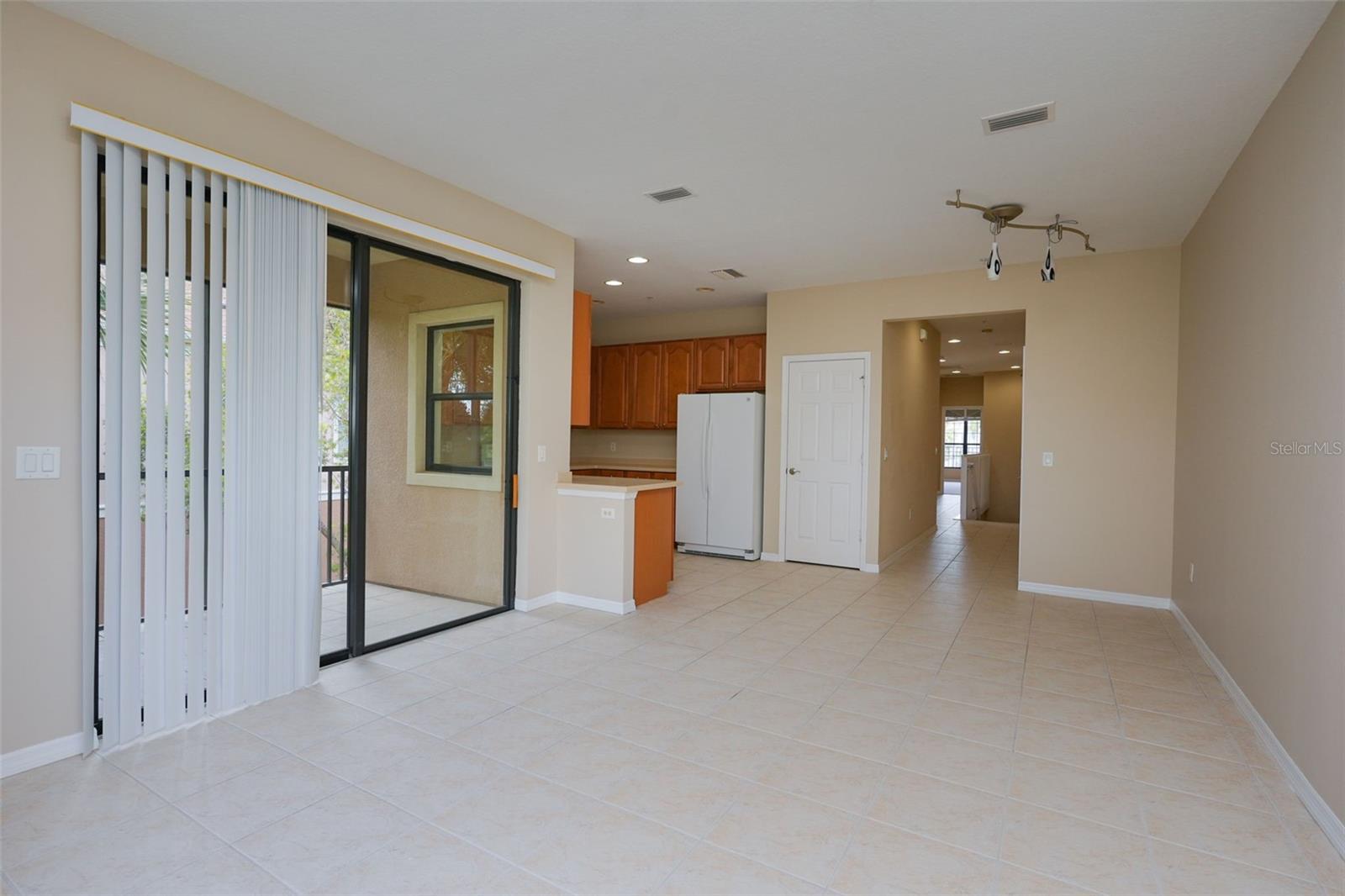 PALMA SOLA TRACE - Residential