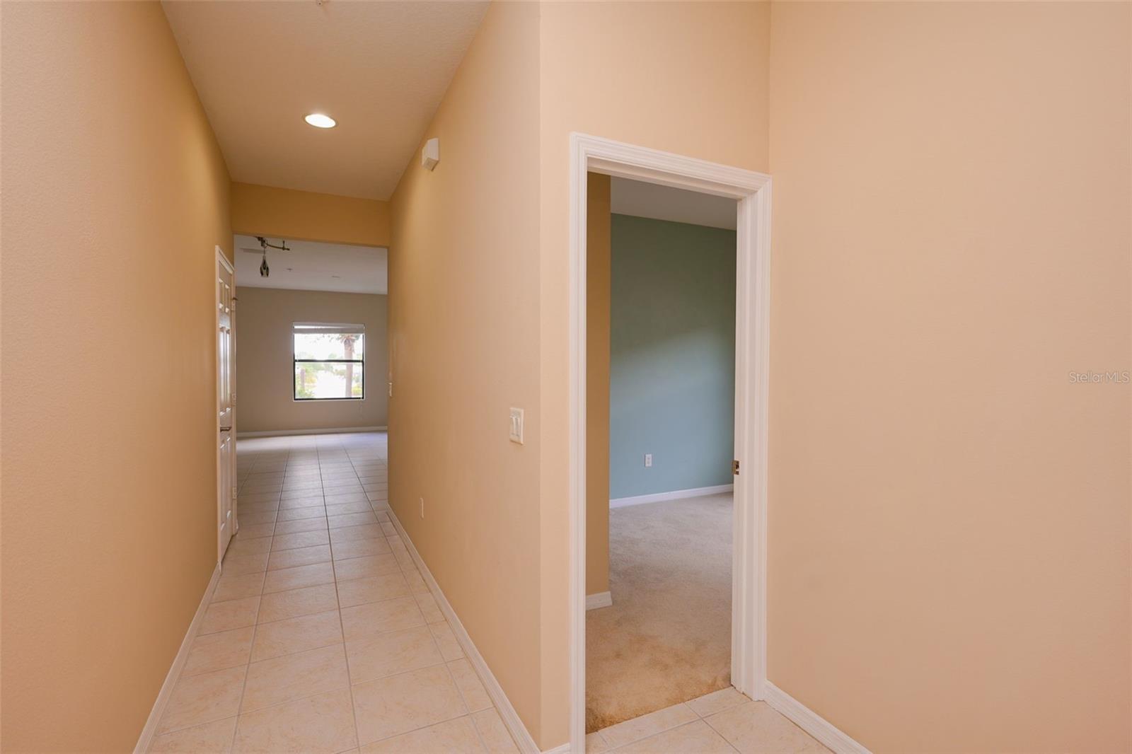 PALMA SOLA TRACE - Residential