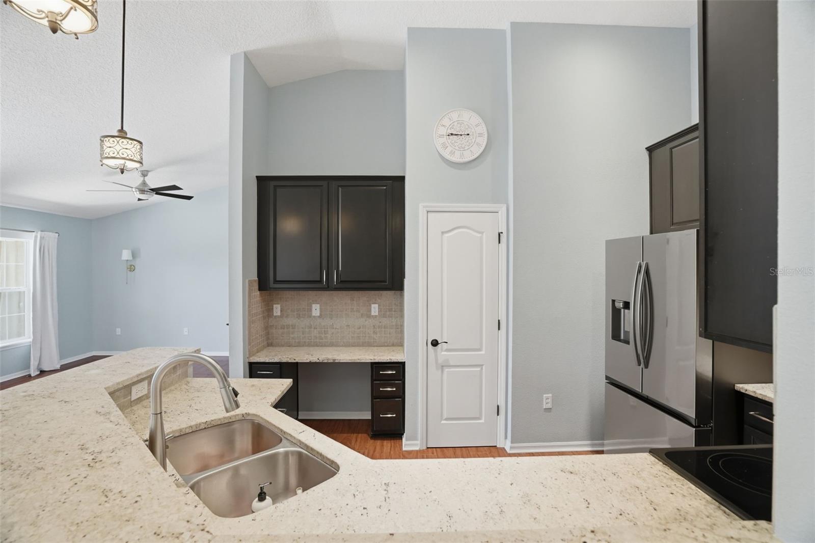 SCHOONER COVE A CONDOMINIUM PHASE 18 - Residential