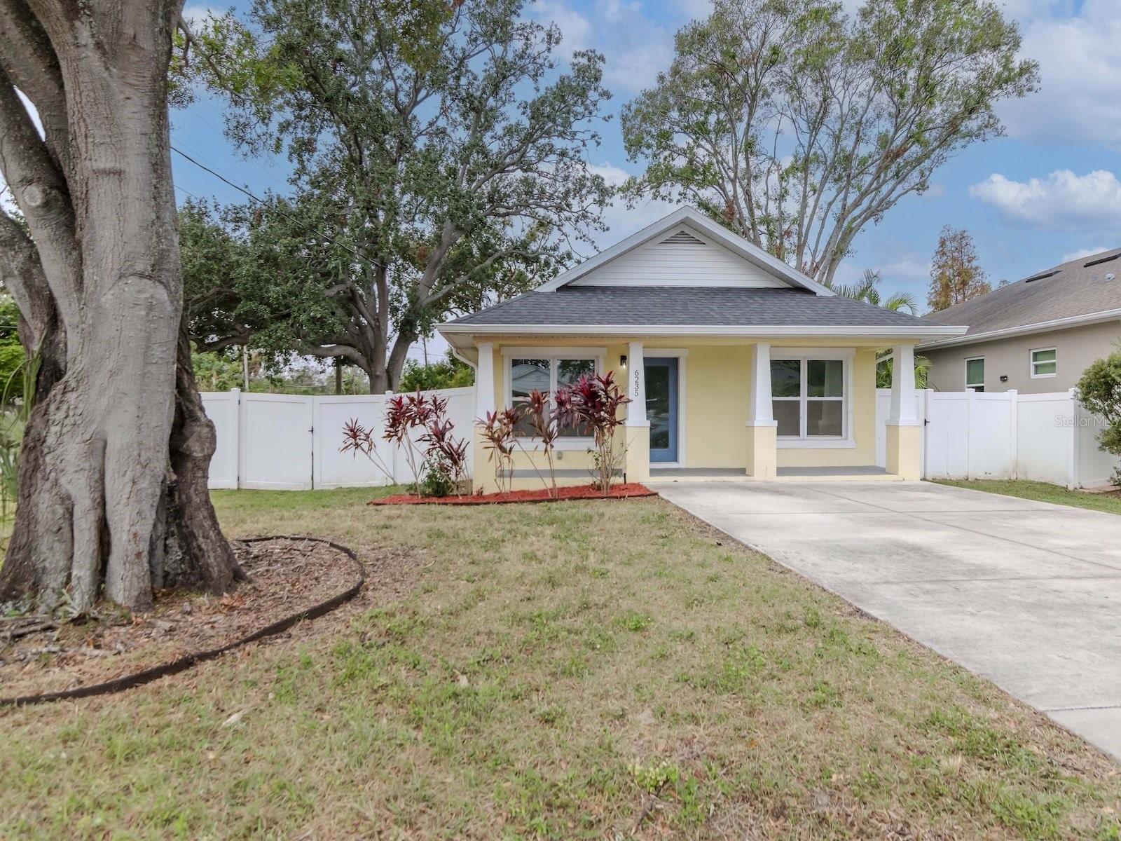 TREASURE PARK - Residential Lease