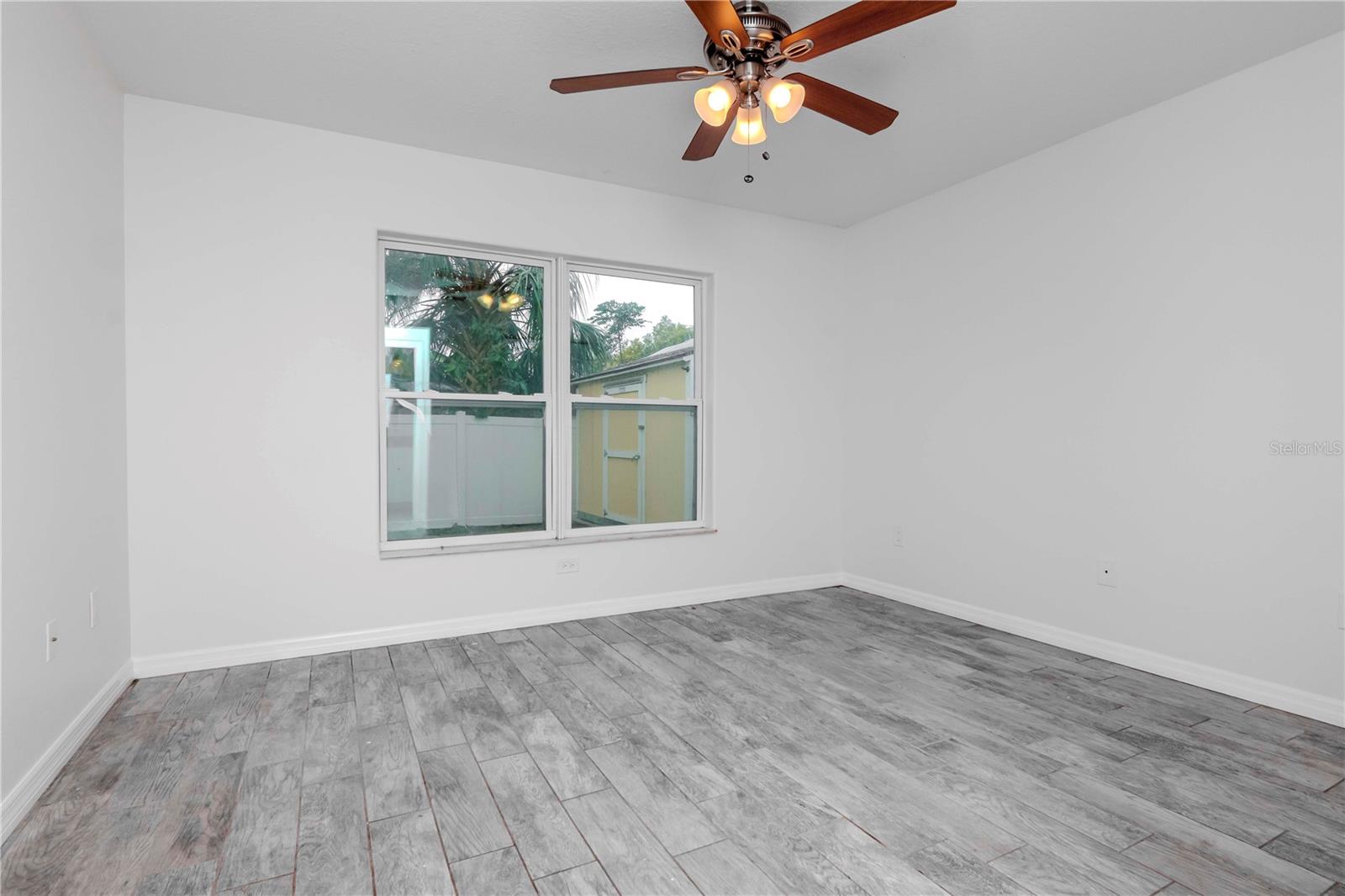 TREASURE PARK - Residential Lease